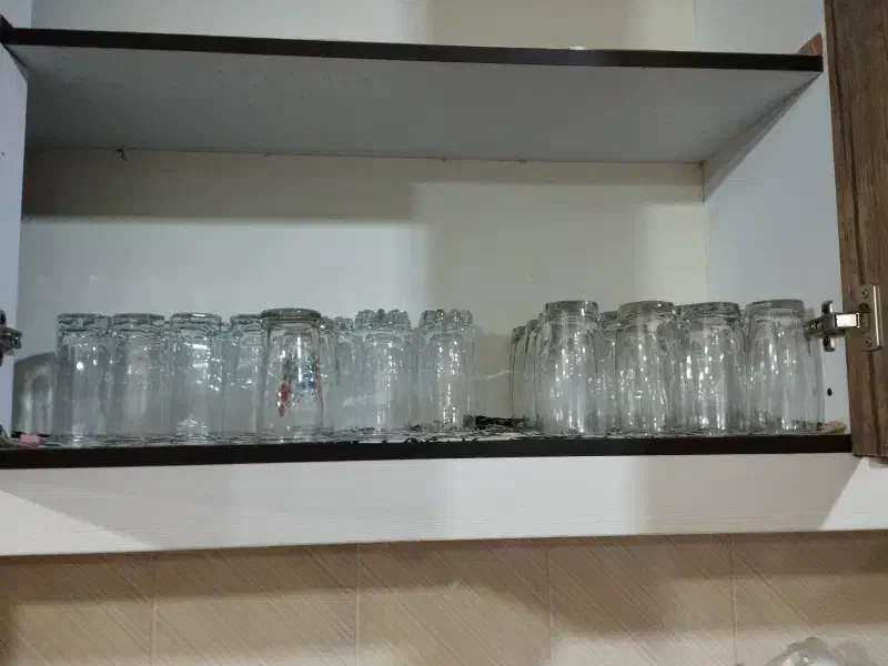 تعدادی لیوان خارجی با کمترین قیمت|ظروف سرو و پذیرایی|شاهینشهر, عطار|دیوار