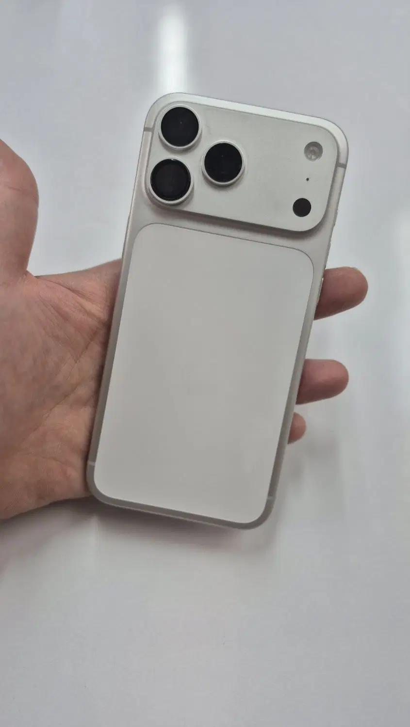 17pro 17promax|موبایل|بروجرد, |دیوار