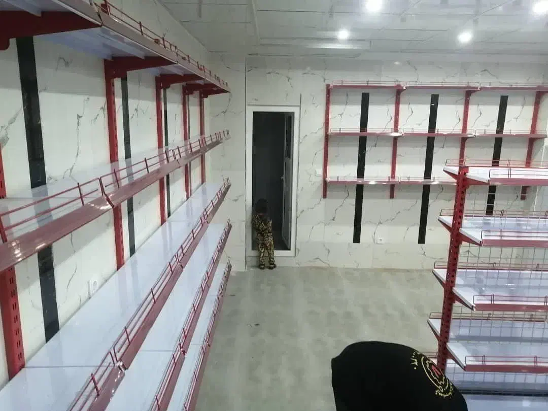 قوس داره نوارقرمز قفسه|فروشگاه و مغازه|اندیشه, اندیشه فاز ۳|دیوار