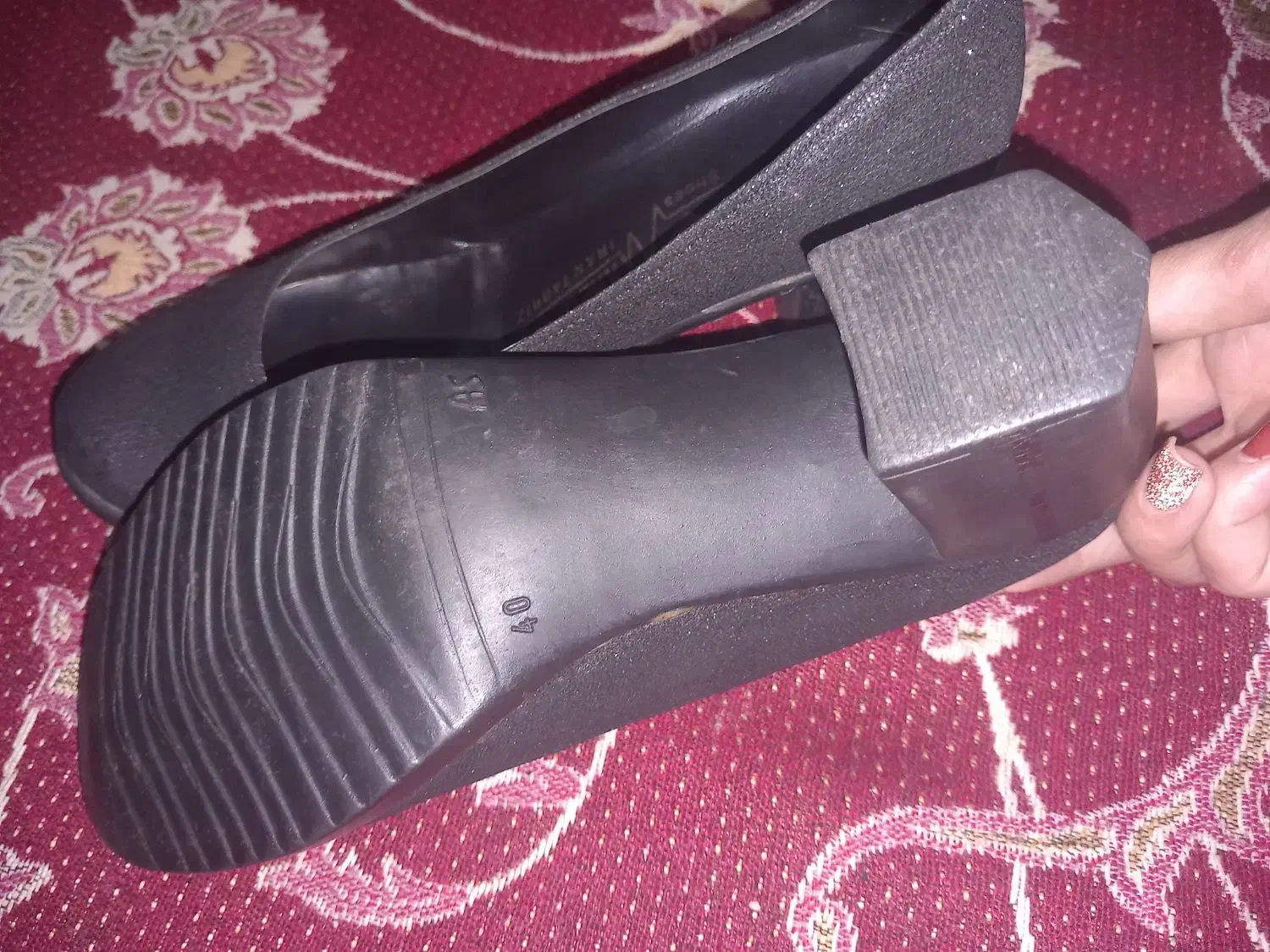 کفش مجلسی|کیف، کفش، کمربند|خلیفان, |دیوار