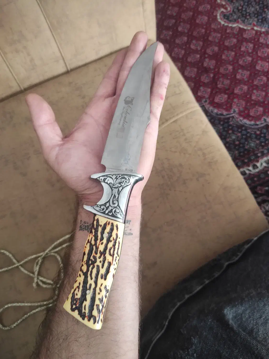 چاقو|کوهنوردی و کمپینگ|هشتگرد, شهرک وحدت|دیوار