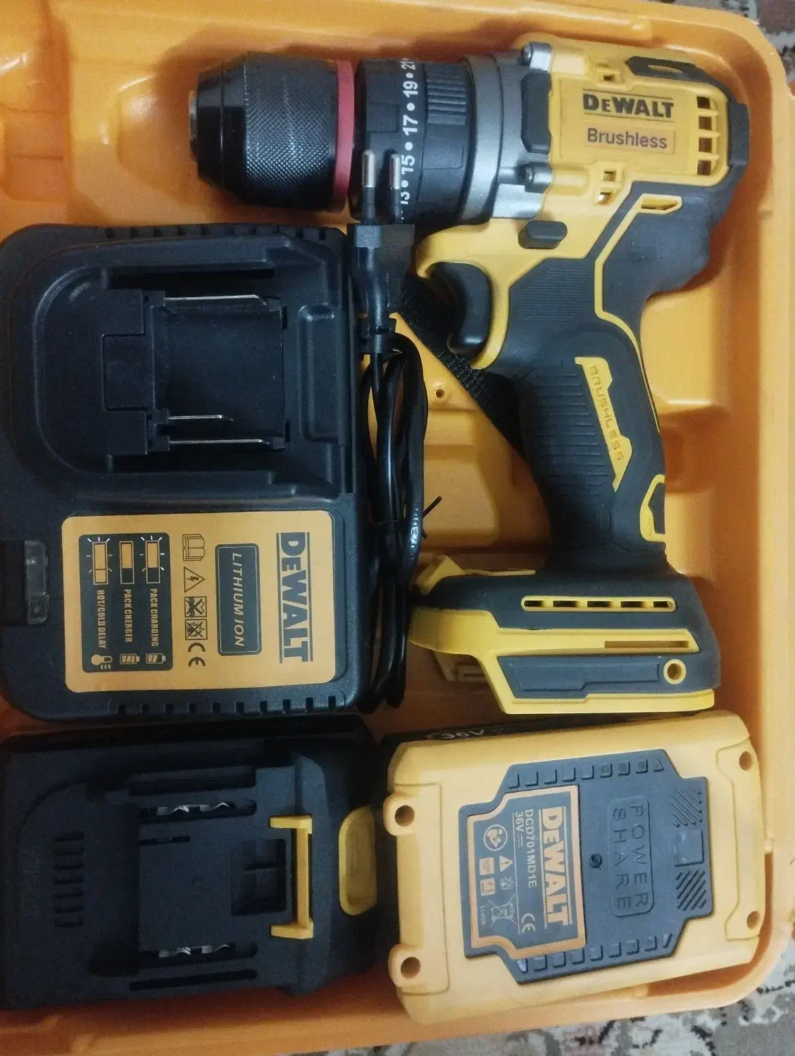 دریل شارژی 36 ولت دی ولت|ابزارآلات|مشهد, رده|دیوار