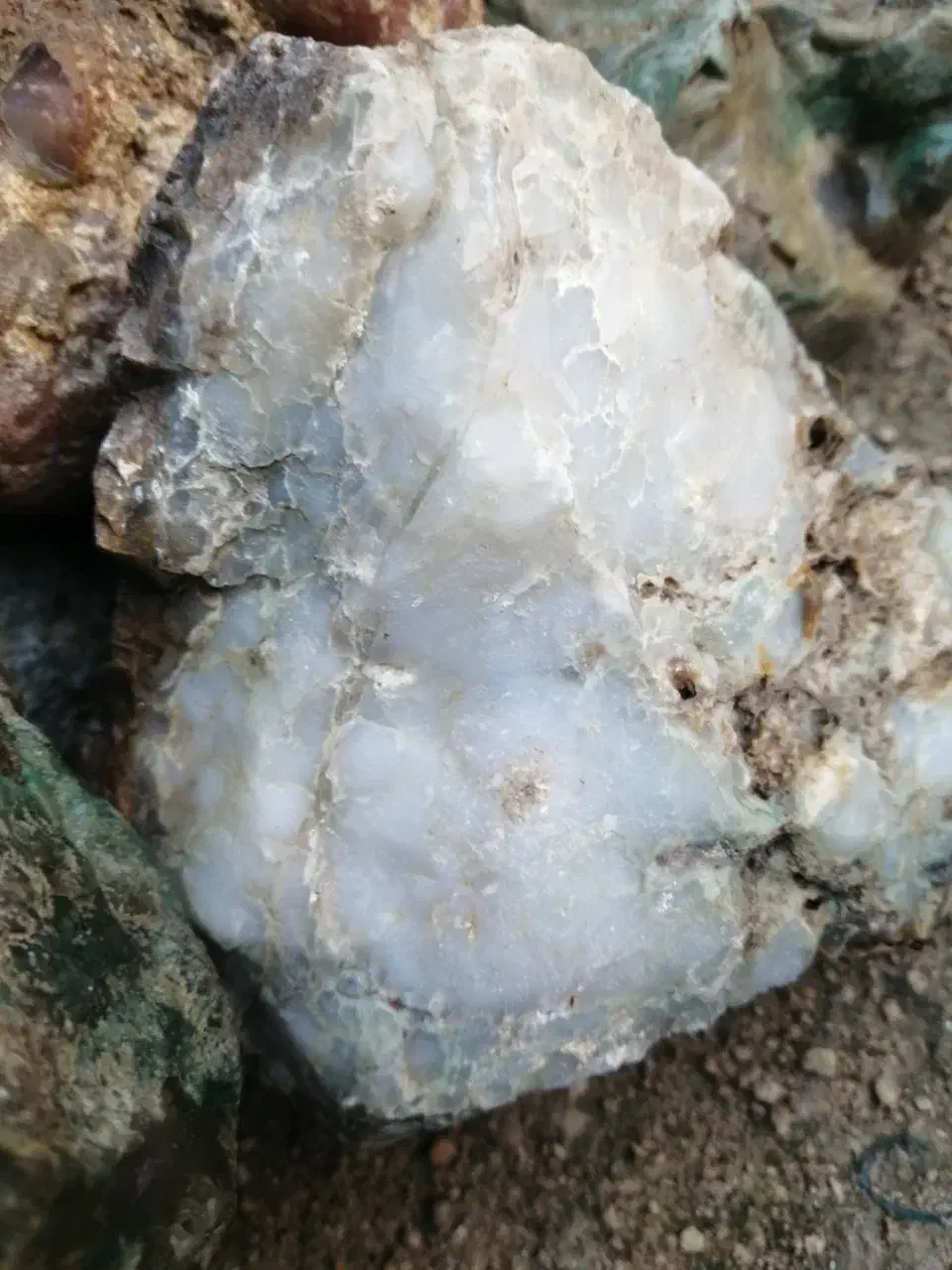 گوهر سنگ راف|کلکسیون اشیاء عتیقه|برازجان, |دیوار