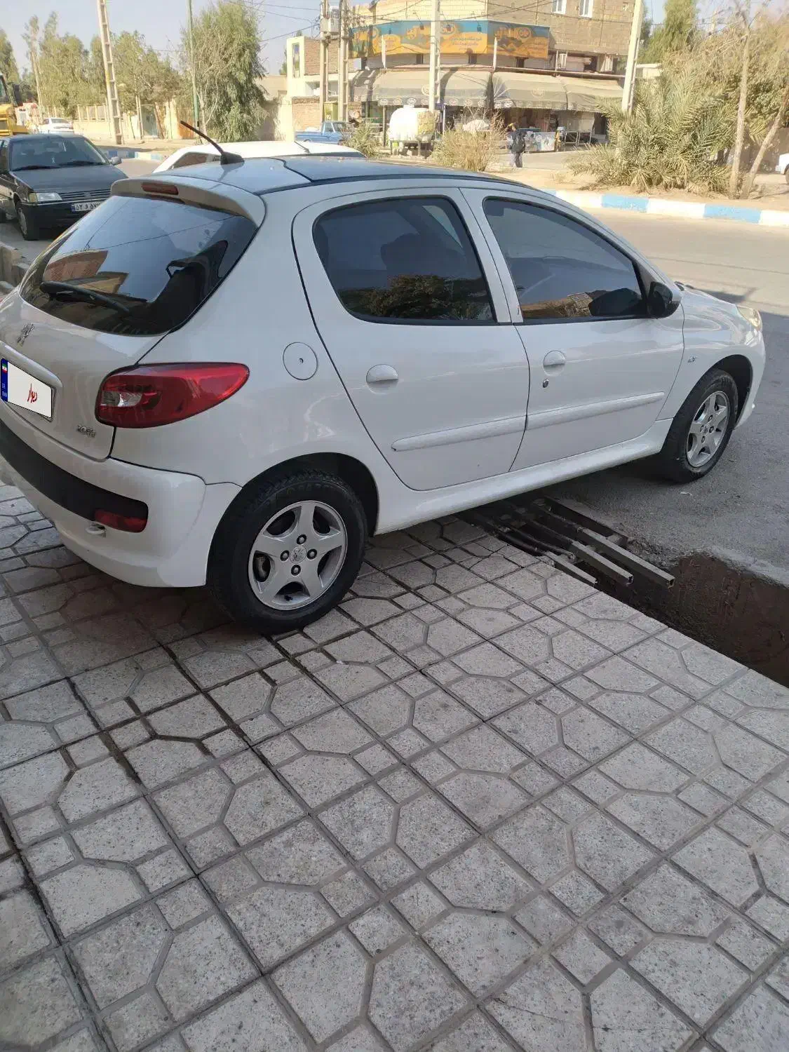 207پاناروما|خودرو سواری و وانت|ساوه, |دیوار