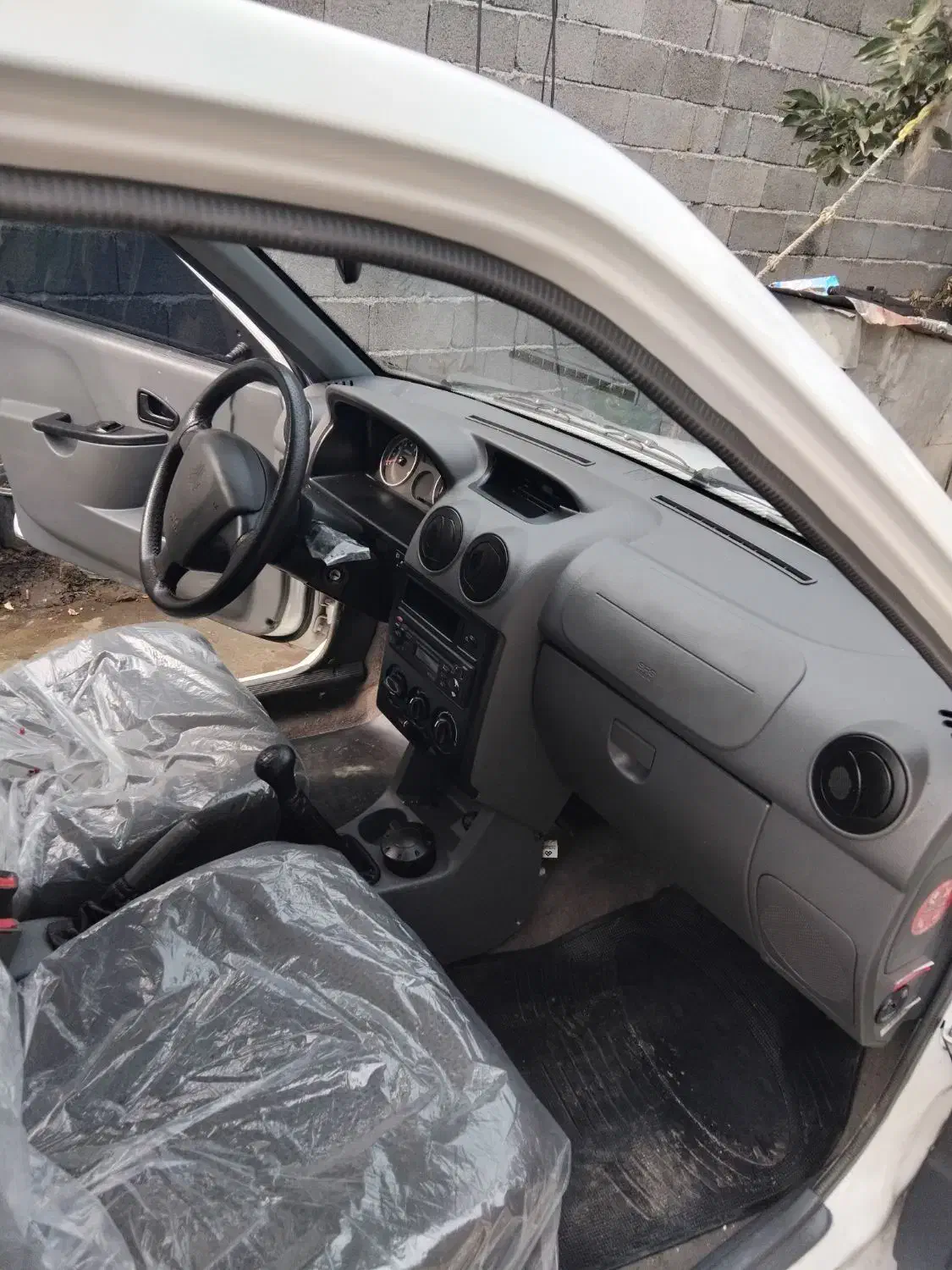 فروش ماشین پراید وانت ۱۵۱|خودرو سواری و وانت|کلاچای, |دیوار