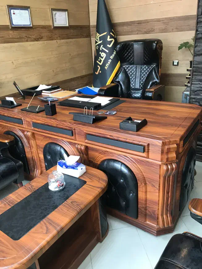 میز مدیریت با صندلی ونیمت ست|مبلمان اداری|کرج, گلشهر|دیوار