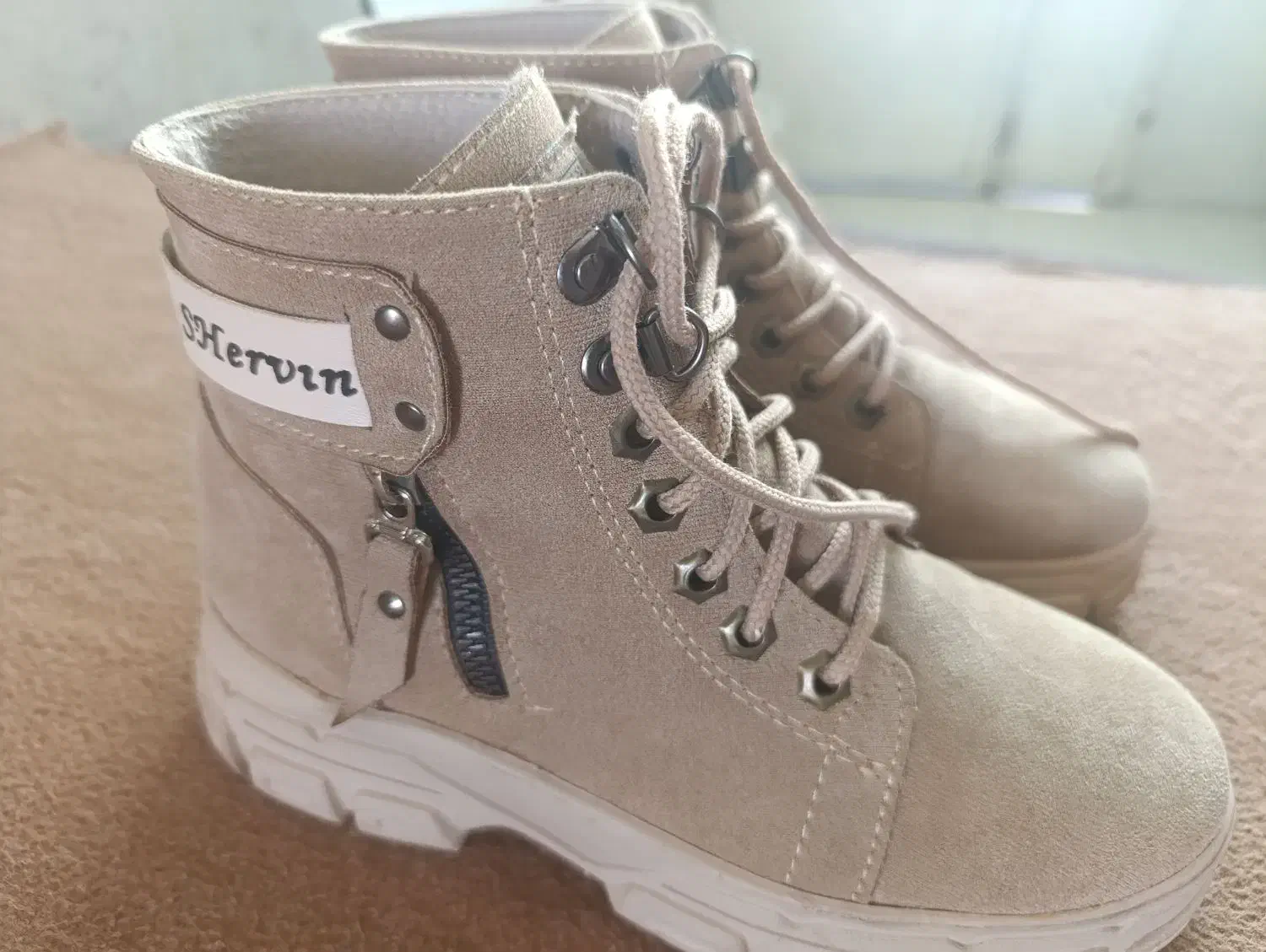 بوت کاملا نوسایز ۳۷|کیف، کفش، کمربند|شیراز, سلطان آباد|دیوار