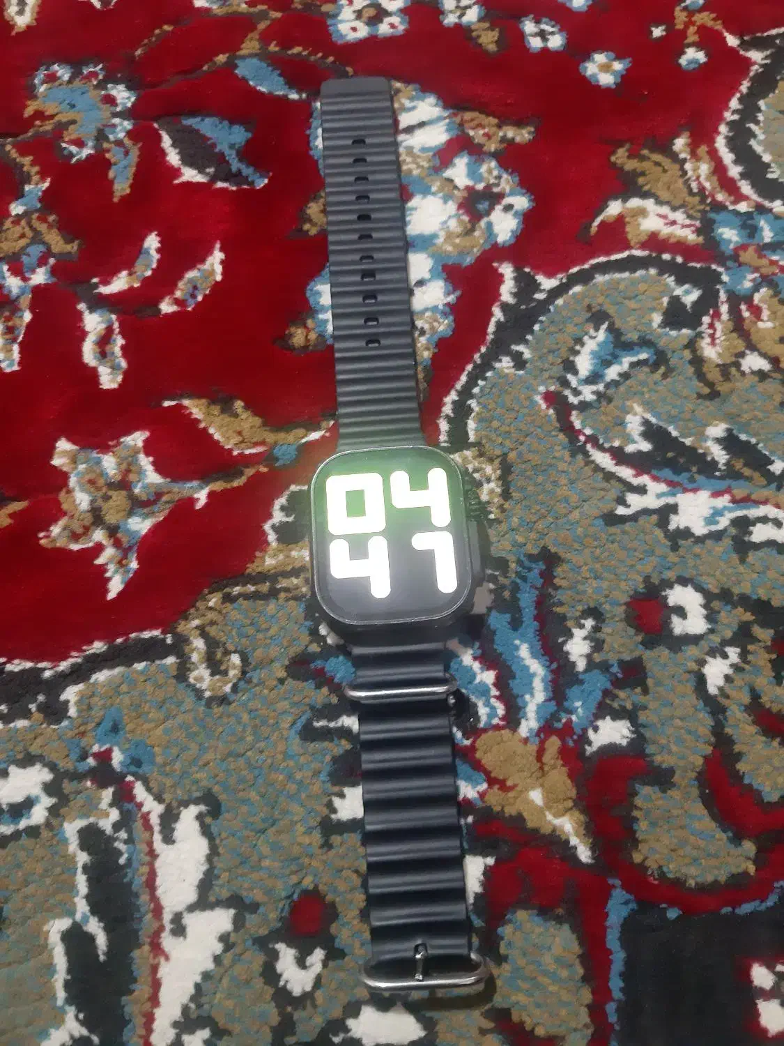 ساعت هشمند|ساعت|کرج, حصارک بالا|دیوار