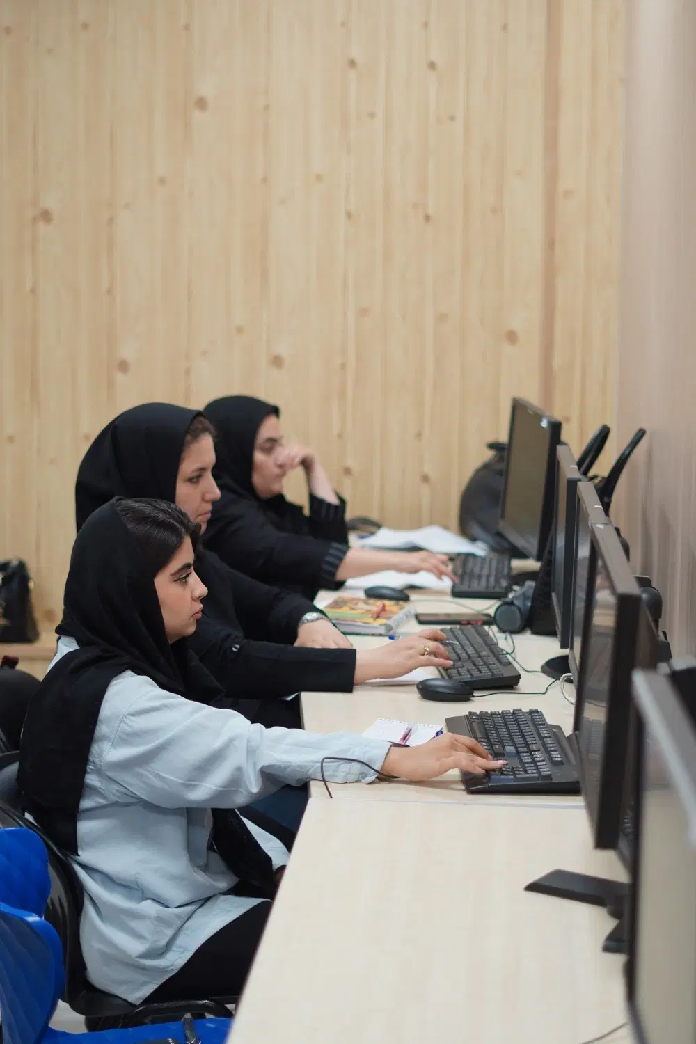 آموزش حسابداری و مالیات با استخدام تضمینی|خدمات آموزشی|تبریز, |دیوار
