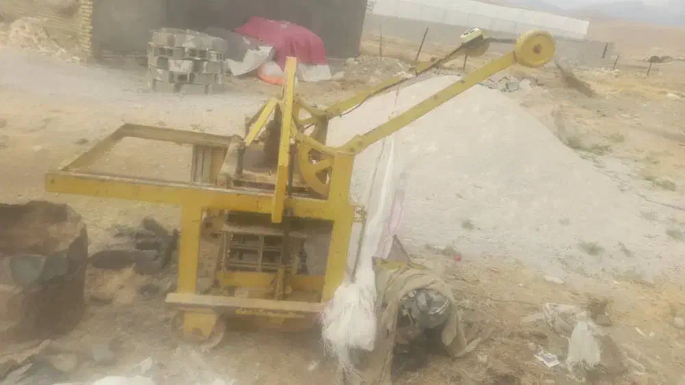 دستگاه بلوک زنی|ماشین‌آلات صنعتی|باغ ملک, |دیوار