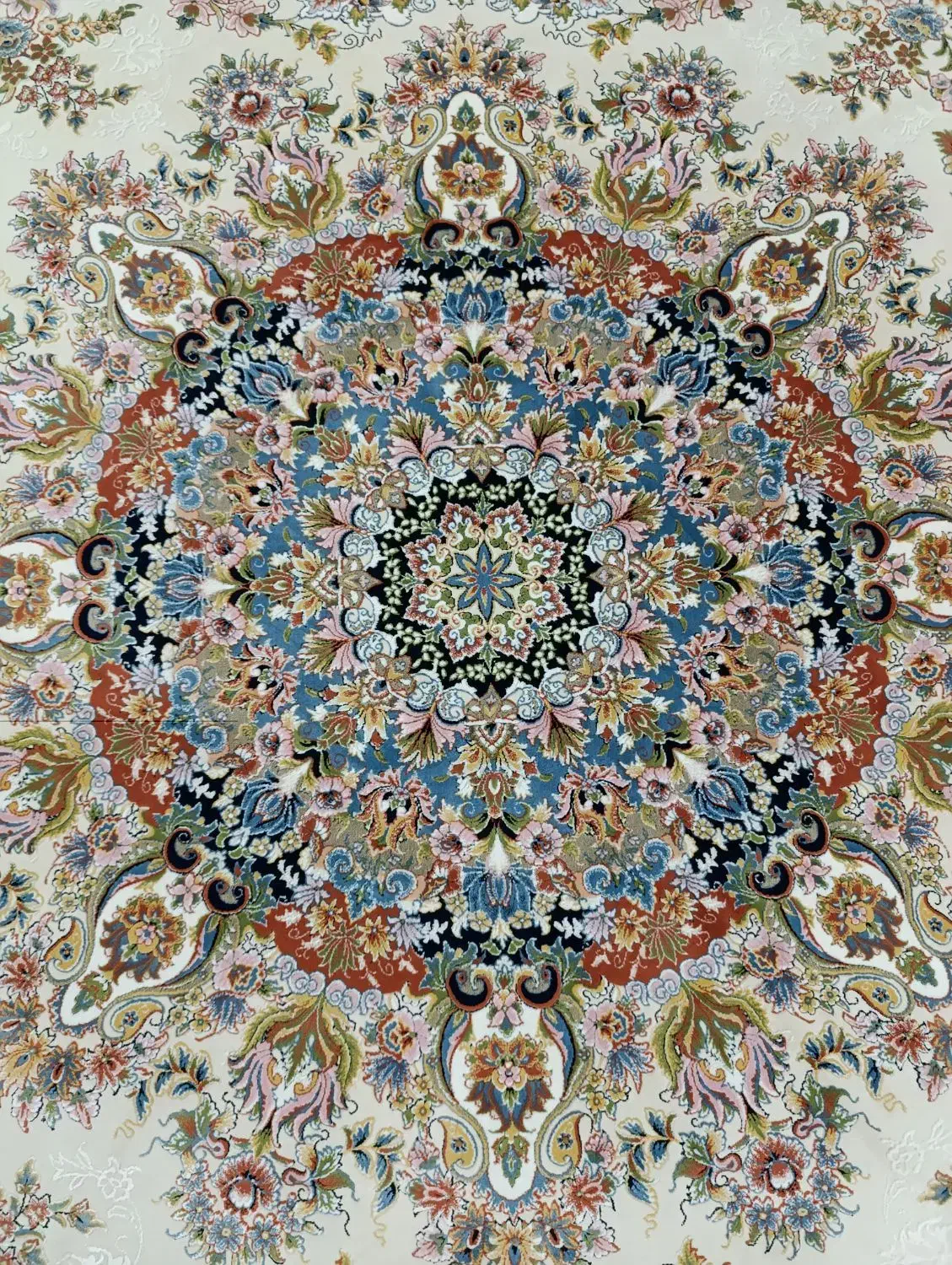 فروش فرش ۱۲متری ماشینی بهشتی تبریز|فرش|محلات, |دیوار