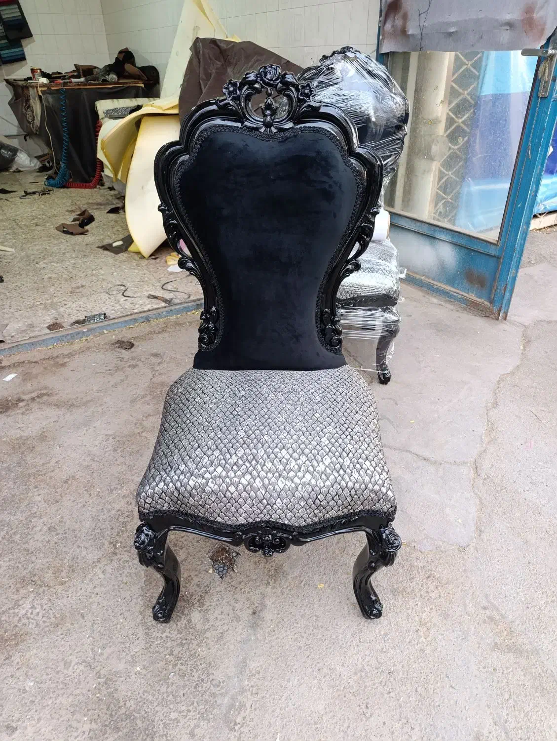 تعمیر انواع مبل اقساطی|خدمات پیشه و مهارت|کرمان, |دیوار