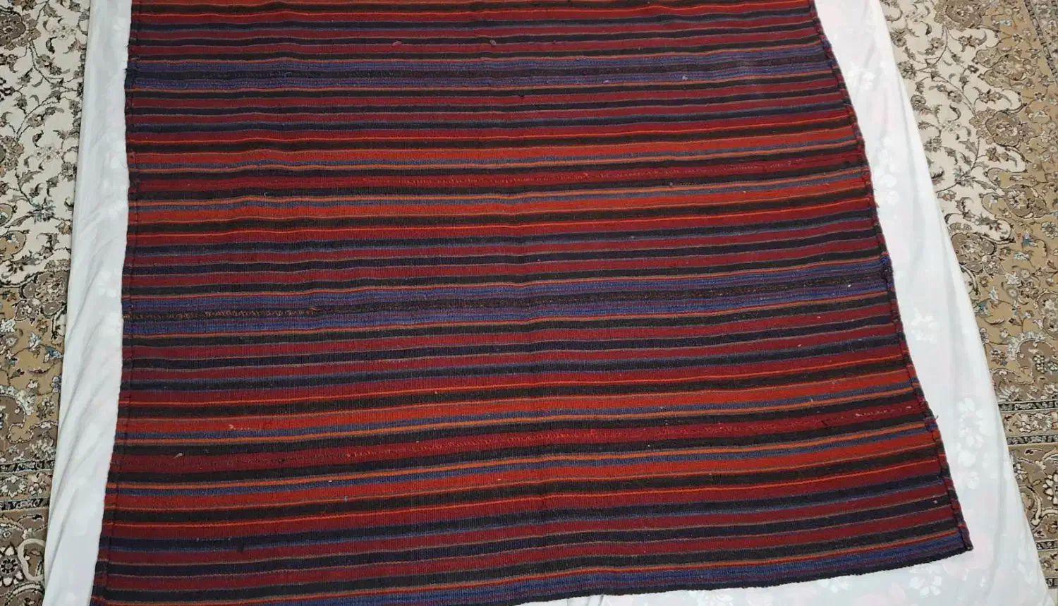 جاجیم دست بافت|گلیم، جاجیم، گبه|اصفهان, شیخ اشراق|دیوار