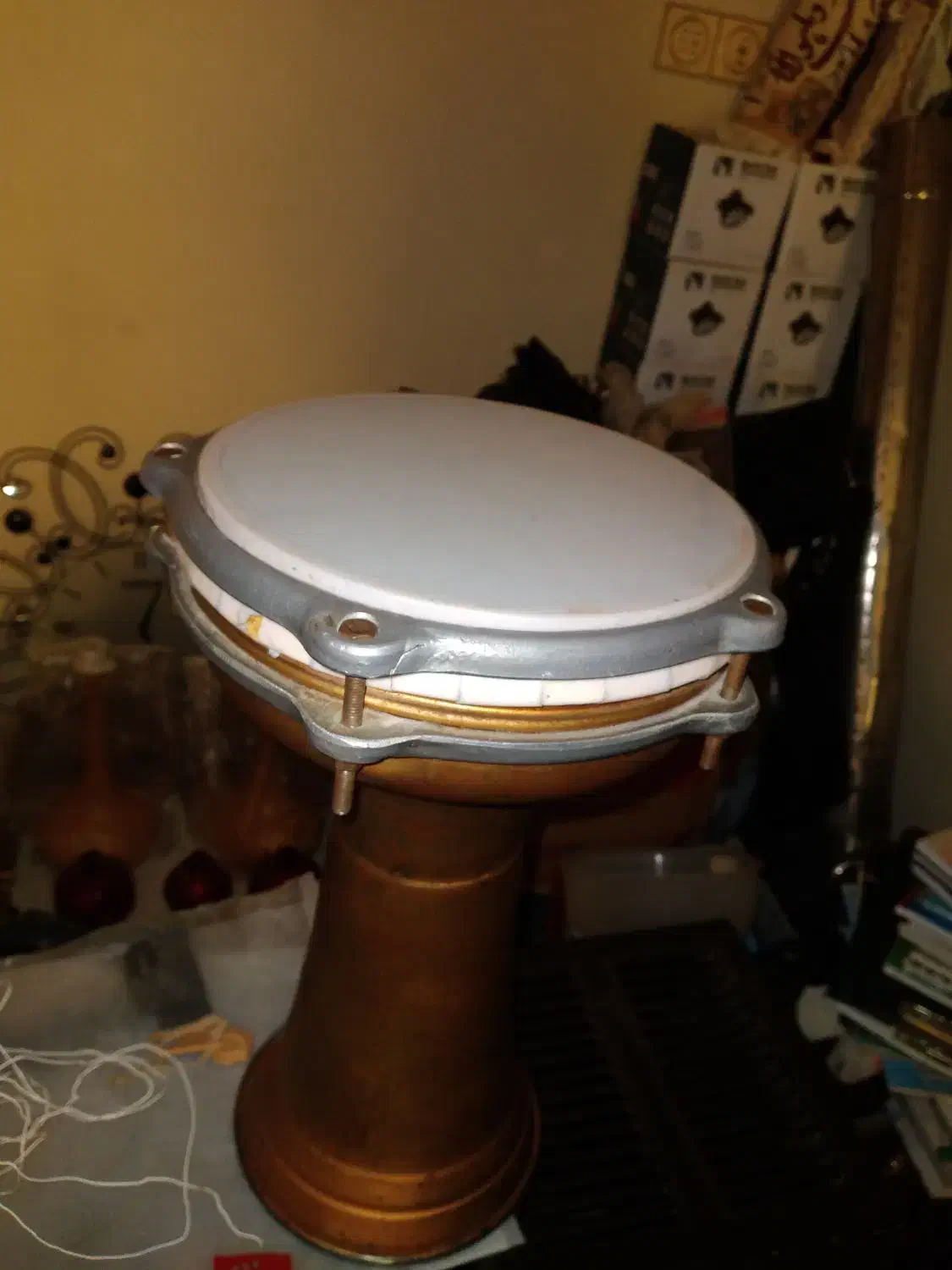 تنبک بدنه فلزی قیمت ۲.۳۰۰|سازهای سنتی|تهران, آذری|دیوار