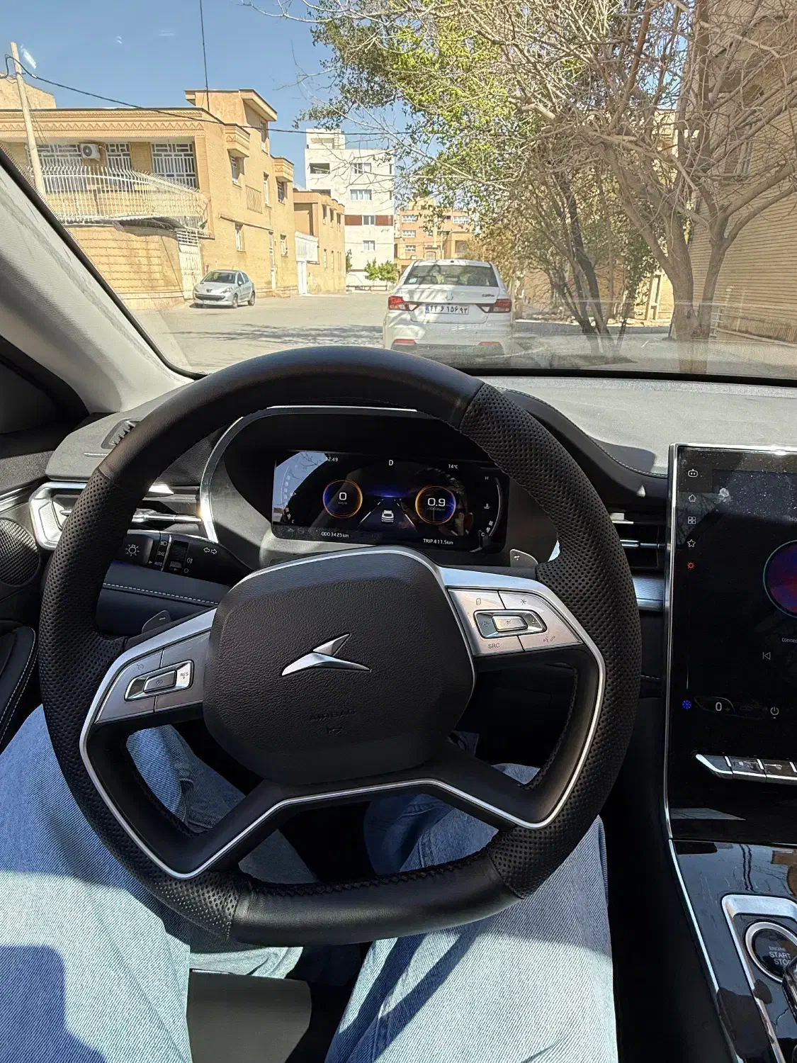 Kmc j7 1404|خودرو سواری و وانت|شیراز, درکی|دیوار