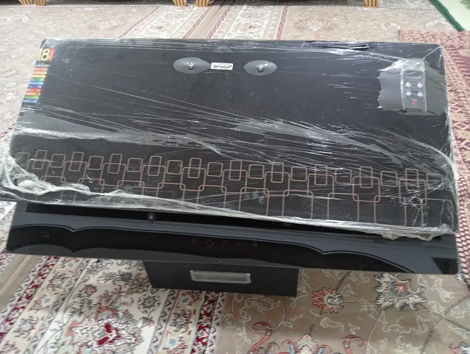 هود صفحه ای|هود|سنقر, |دیوار