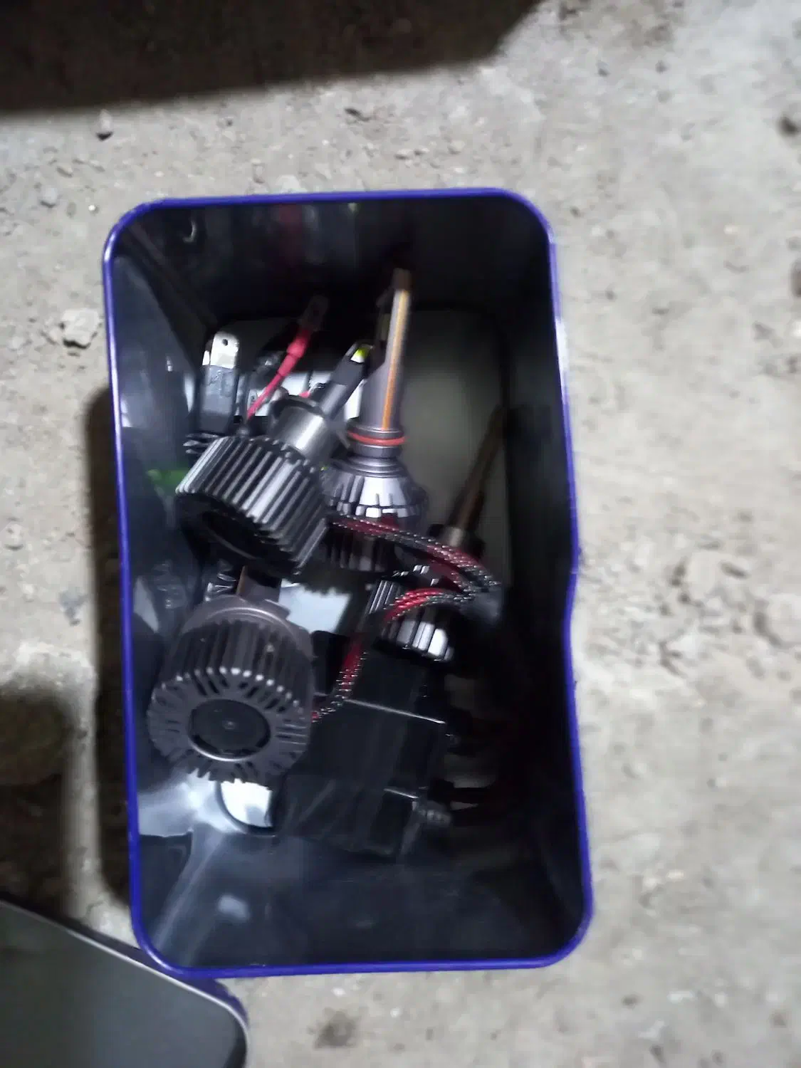 چراغ هدلایت|قطعات یدکی و لوازم جانبی|باوی, |دیوار