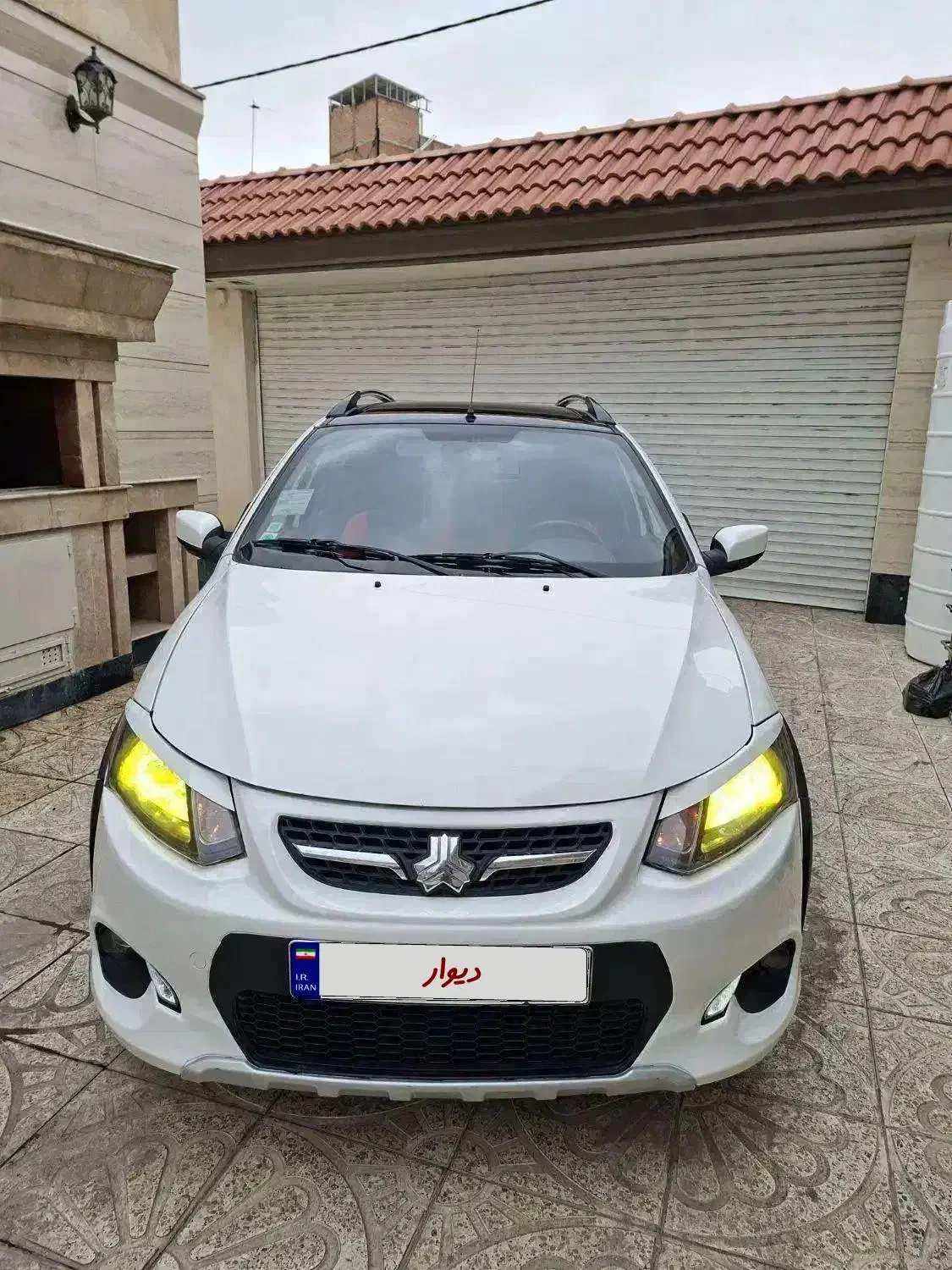 کوییک آر سفید مشکی|خودرو سواری و وانت|بناب, |دیوار