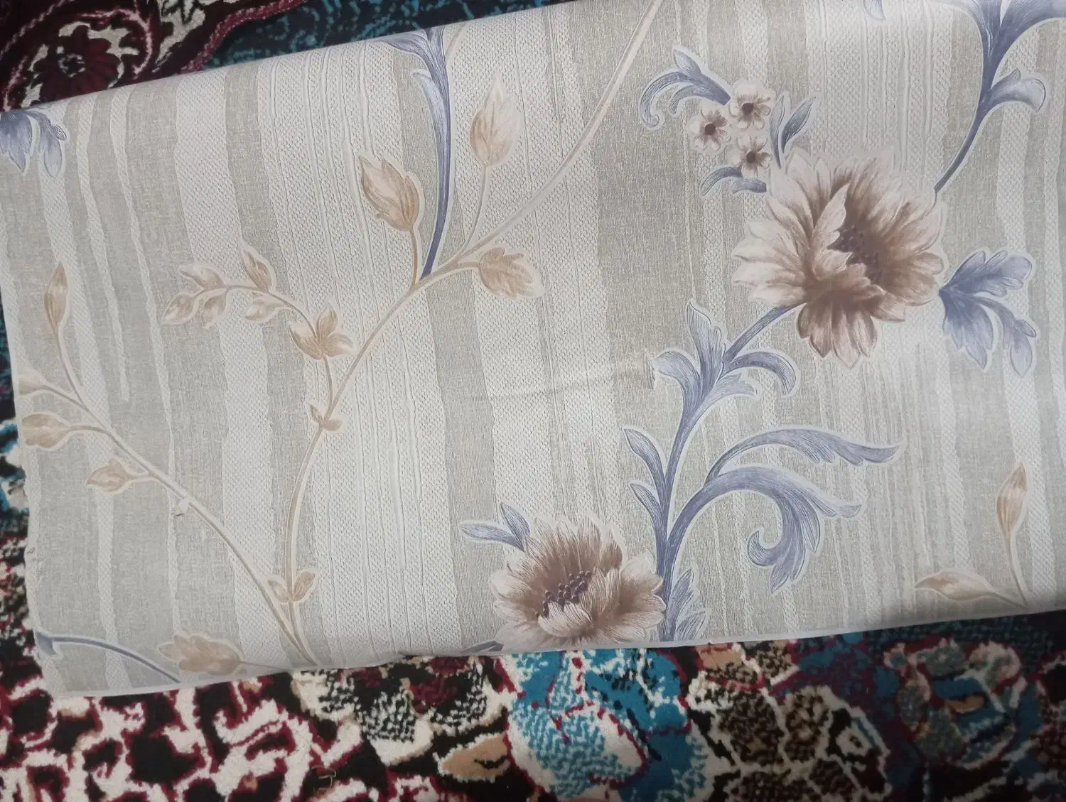 تشک تخت رویال و کاغذ دیواری|تشک تختخواب|کرمان, |دیوار