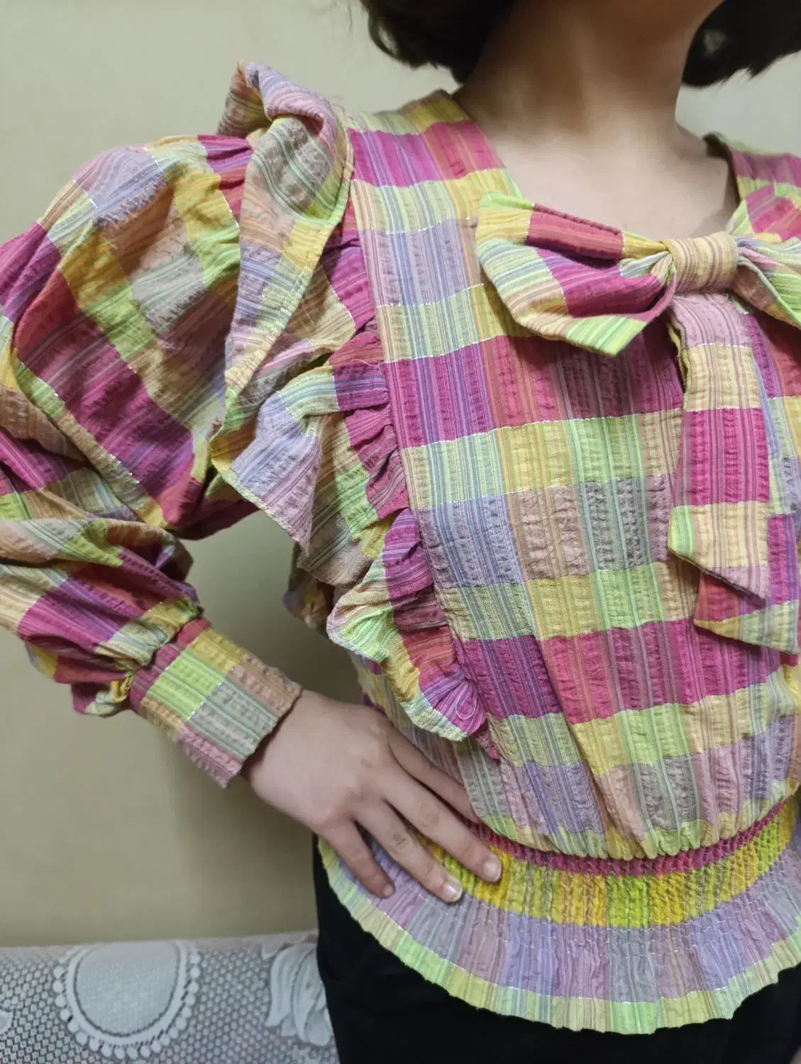 شومیز دخترانه|کفش و لباس بچه|رشت, پیرکلاچای|دیوار