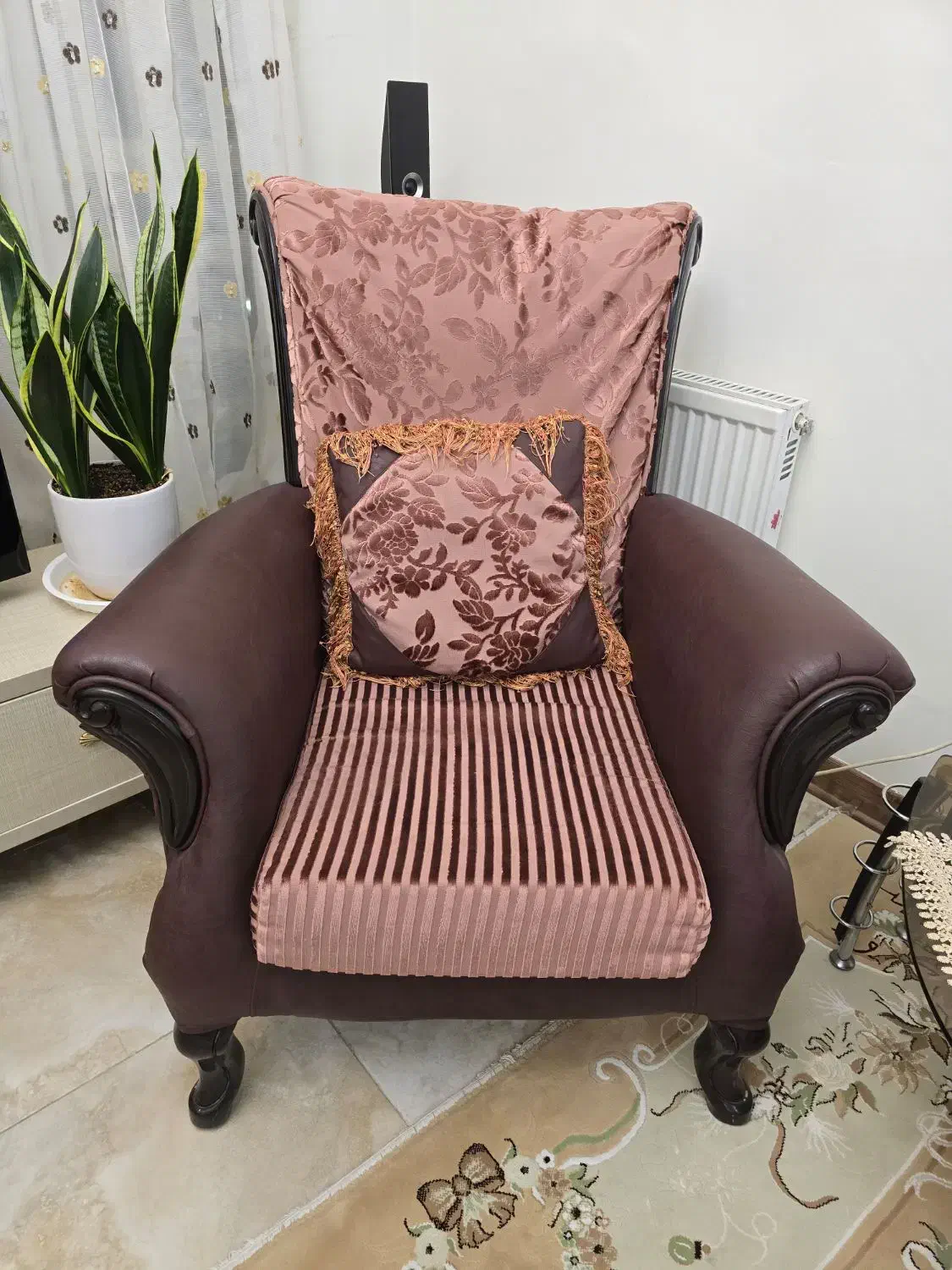 مبل ۸ نفره چرم و پارچه|مبلمان خانگی و میز عسلی|پردیس, فاز ۳|دیوار