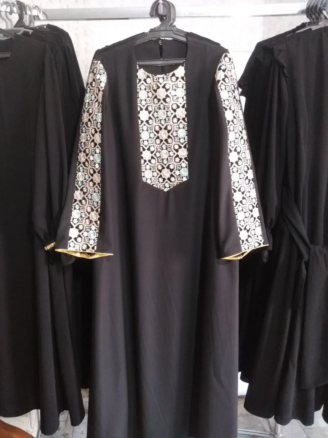 مزدی دوز چادر و عبا زنانه(مومن و انقلابی)|استخدام صنعتی، فنی، مهندسی|صباشهر, |دیوار