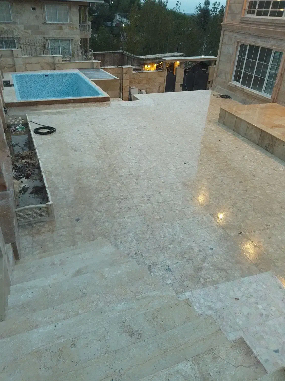 کاشی و نما ساختمان|خدمات پیشه و مهارت|صومعهسرا, |دیوار