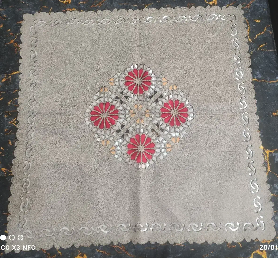 رومیزی 90*90هویه کاری شده|پرده، رانر، رومیزی|بیرجند, |دیوار