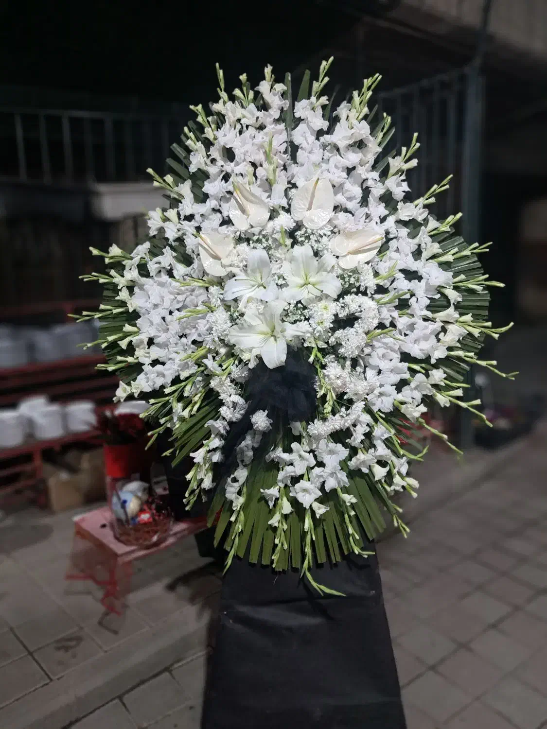 تاج گل|گل و گیاه طبیعی|تهران, دبستان|دیوار