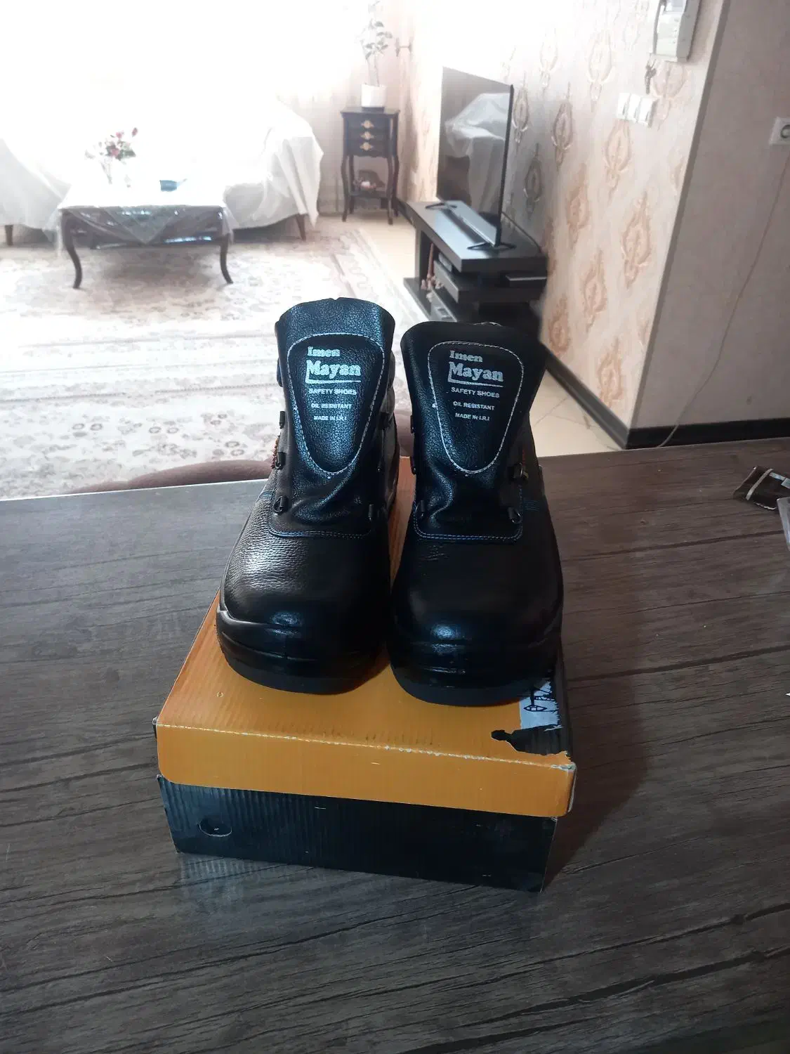 کفش ایمنی کار|کیف، کفش، کمربند|فولادشهر, C3|دیوار