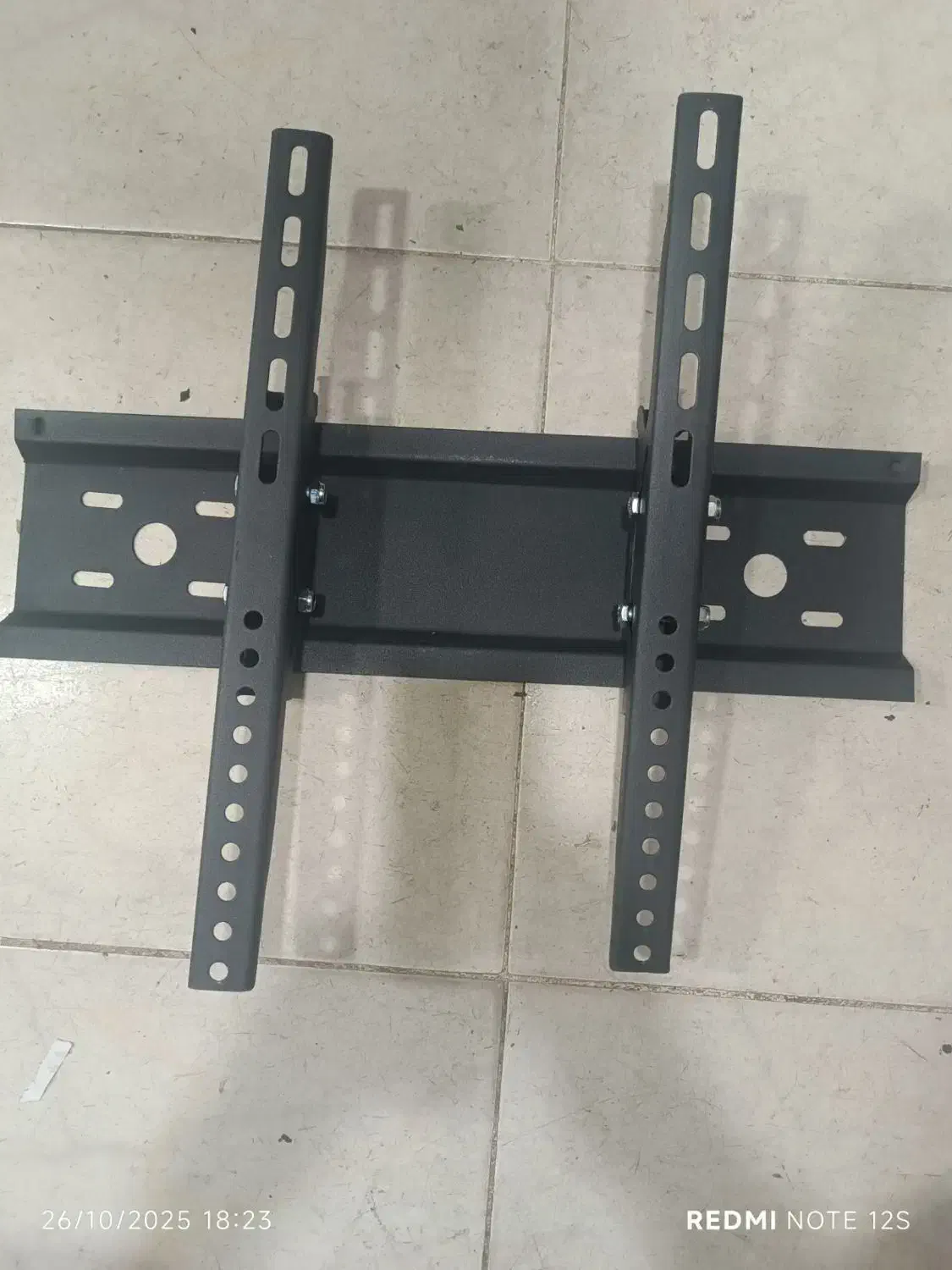 پایه تلویزیون دیواری جدیدثابتومتحرک|تلویزیون و پروژکتور|اهر, |دیوار