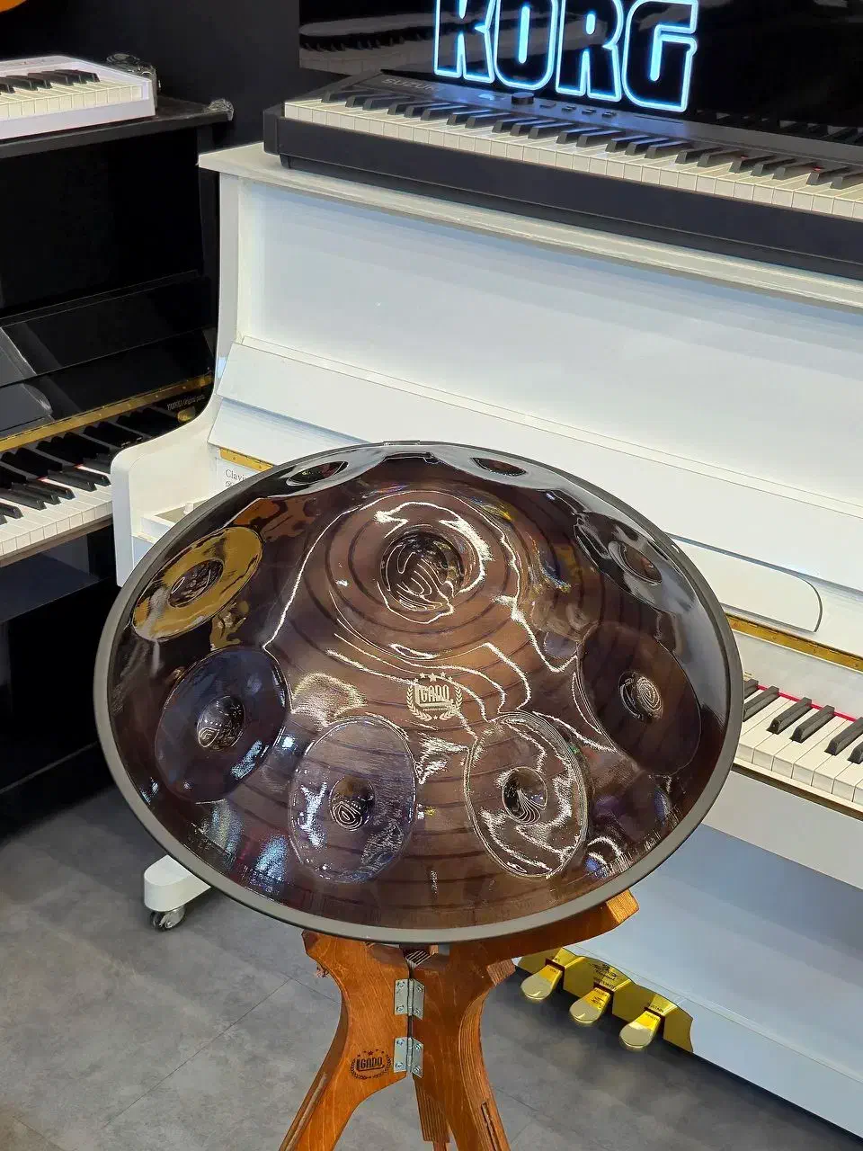 هنگدرام ملودی ( نوازندگی|درام و پرکاشن|تهران, جمهوری|دیوار