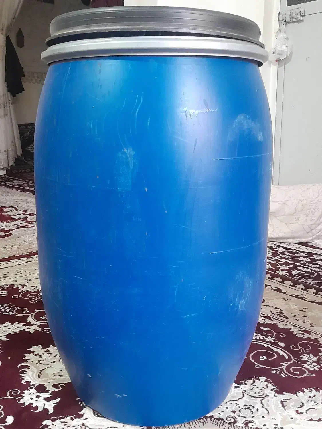 دبه ی ۱۰۰ لیتری کاملا سالم و نو|ظروف نگهدارنده، پلاستیکی، یک‌بارمصرف|قم, اسمعیل آباد|دیوار