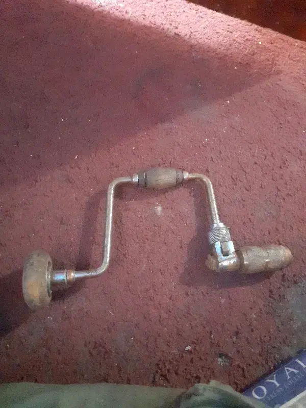 دریل دستی قدیمی|ابزارآلات|تنکابن, |دیوار