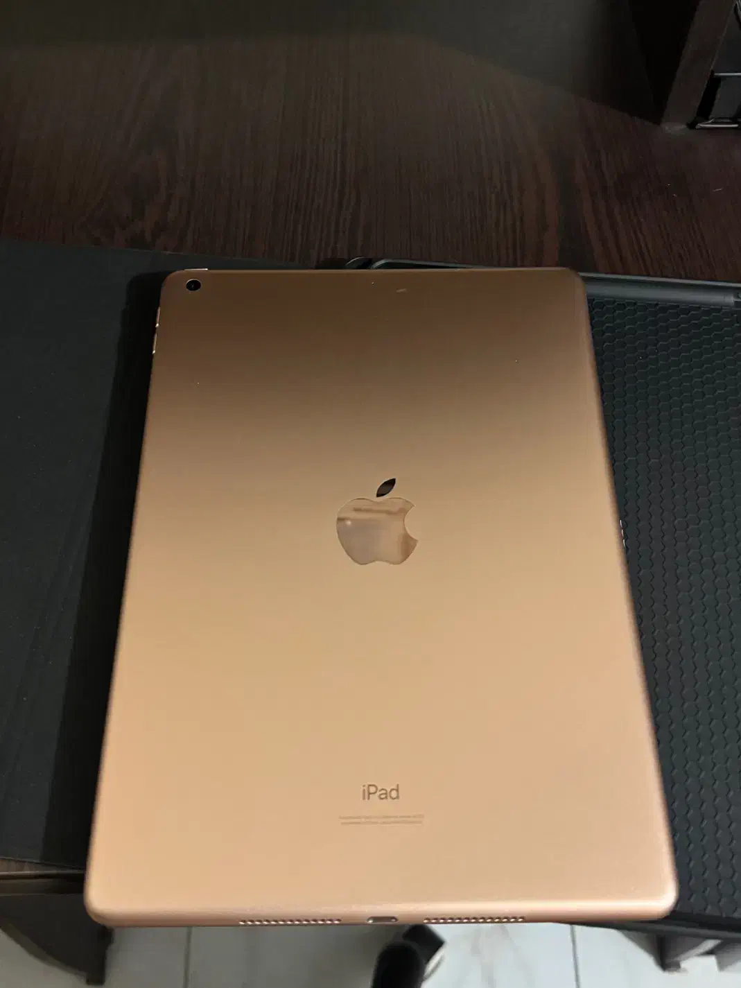 Ipad 8th generation|تبلت|تهران, ورزشگاه آزادی|دیوار