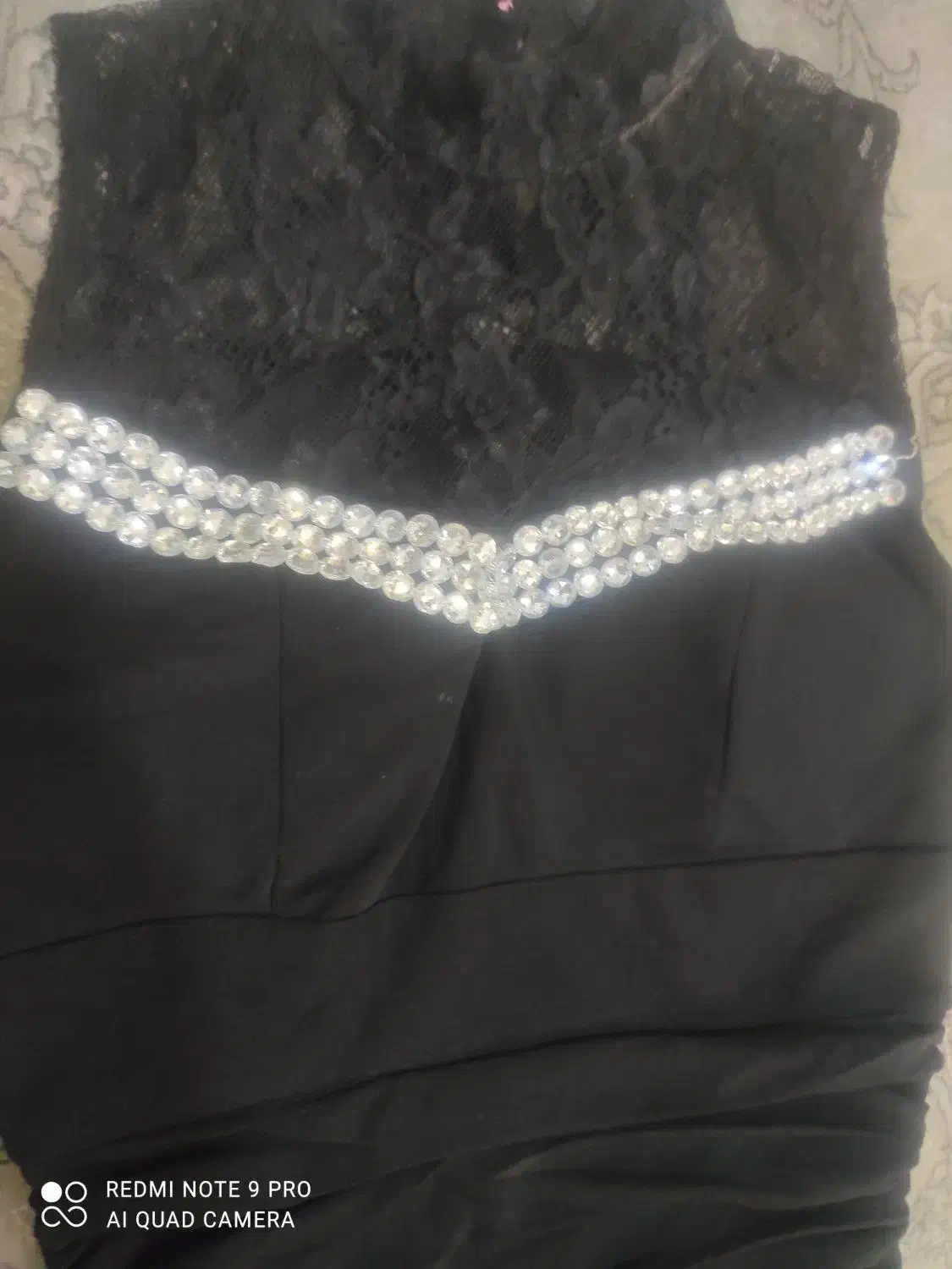 لباس|لباس|رودهن, |دیوار