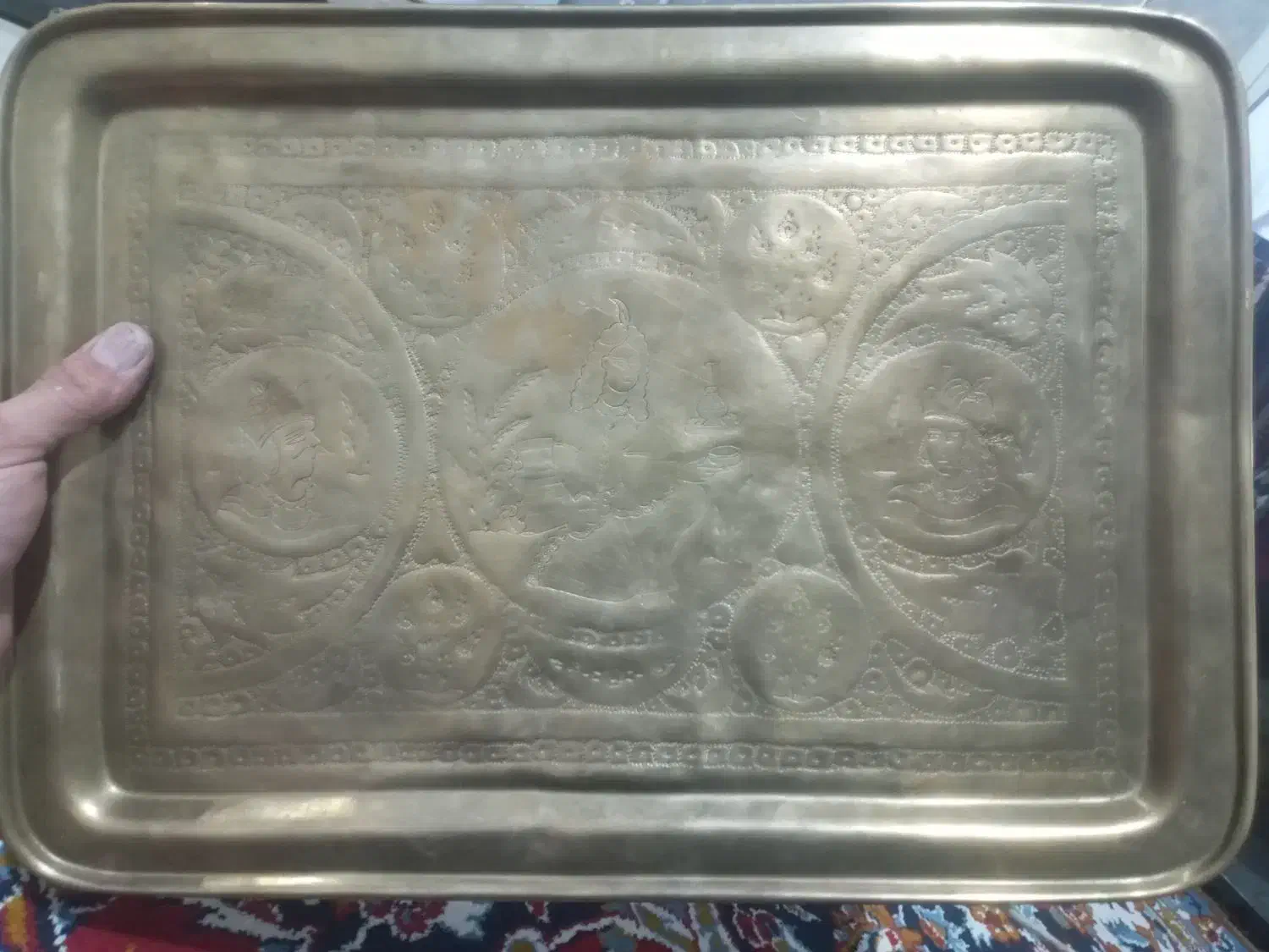 سینی قدیمی قلم کار برنجی|کلکسیون اشیاء عتیقه|کرمانشاه, |دیوار