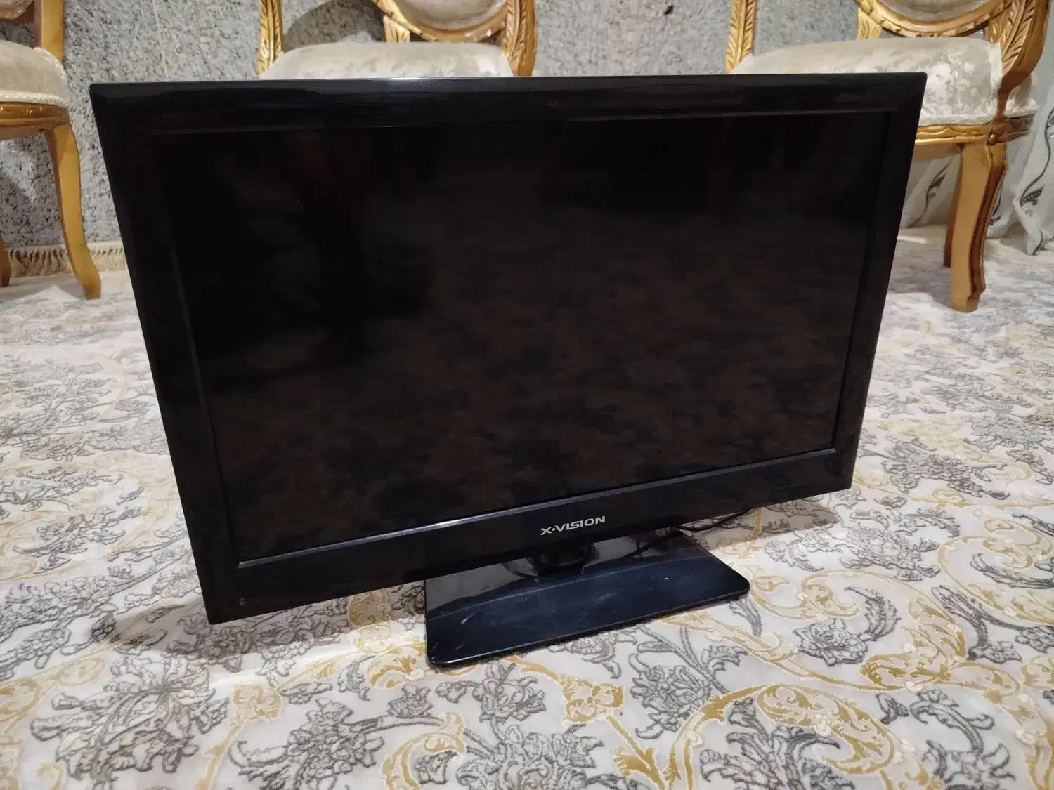 مانیتور X.Vision 24XS450 ، سالم ، خط‌ و خش جزئی|تلویزیون و پروژکتور|یاسوج, |دیوار