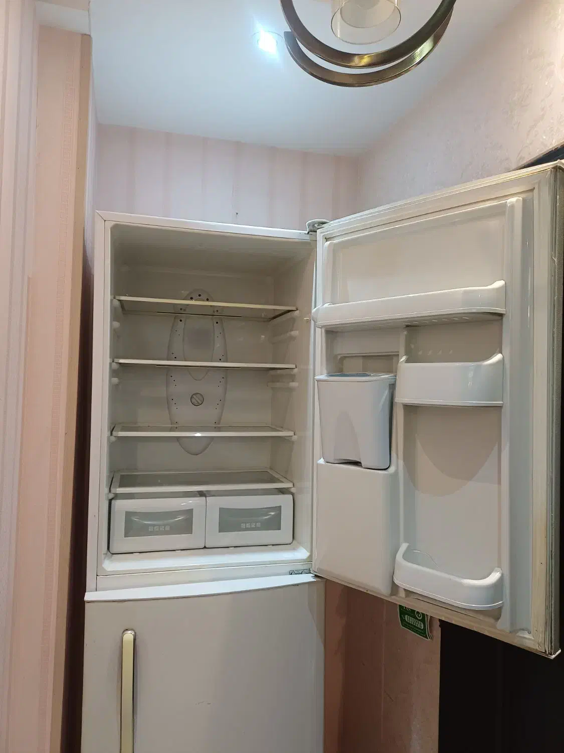 یخچال کار کرده الکترو استیل سالم بدون برفک|یخچال و فریزر|محمدشهر, محمدشهر|دیوار