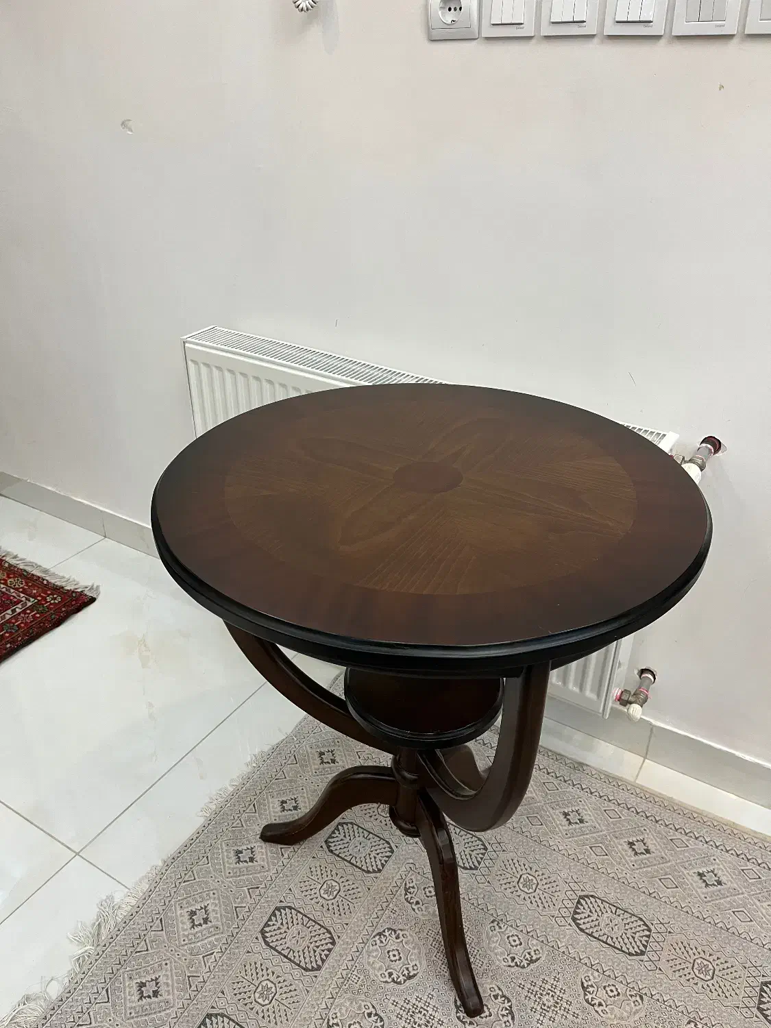 وسایل خونه|مبلمان خانگی و میز عسلی|مرند, |دیوار