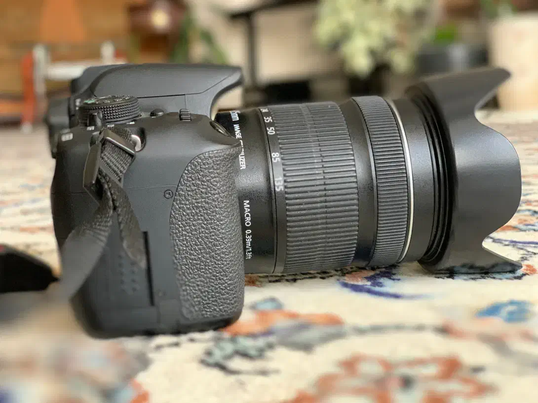 لنز ۱۸-۱۳۵ stm بدون خط و خش|دوربین عکاسی و فیلم‌برداری|اصفهان, بهارستان (مخابرات)|دیوار