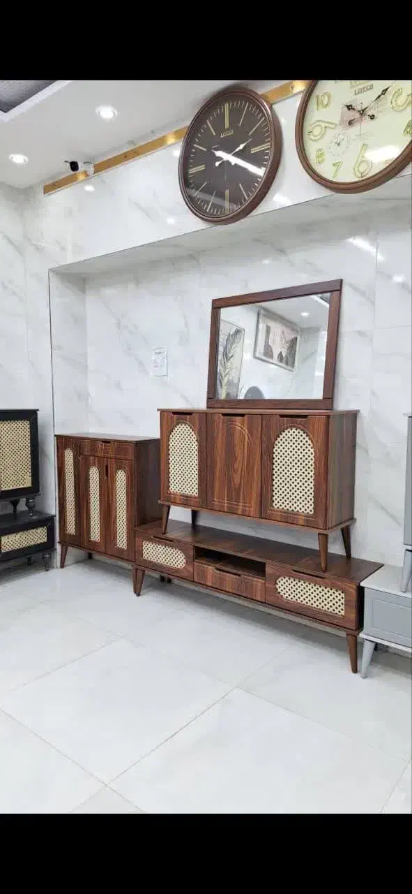 آینه کنسول شیک ۴۸۵۰زیرتلو.یزیو.ن۲۸۵۰.جا.کفشی۲۷۵۰|بوفه، ویترین، کنسول|ملایر, |دیوار