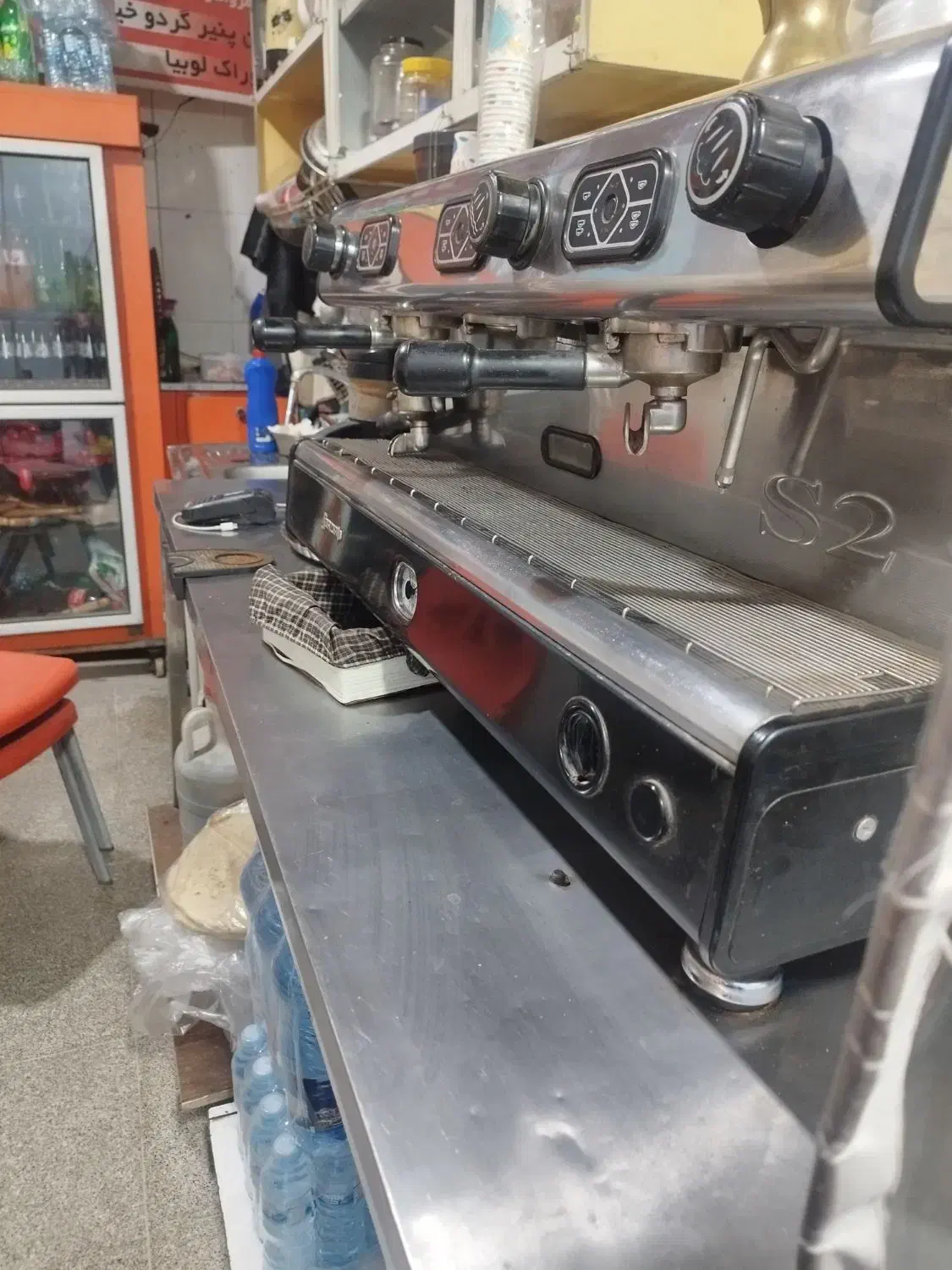 اجاره یاواگذاری کامل کافه ساندویچ مرکزمعاینه فنی|اجارهٔ مغازه و غرفه|رباطکریم, کیکاور|دیوار