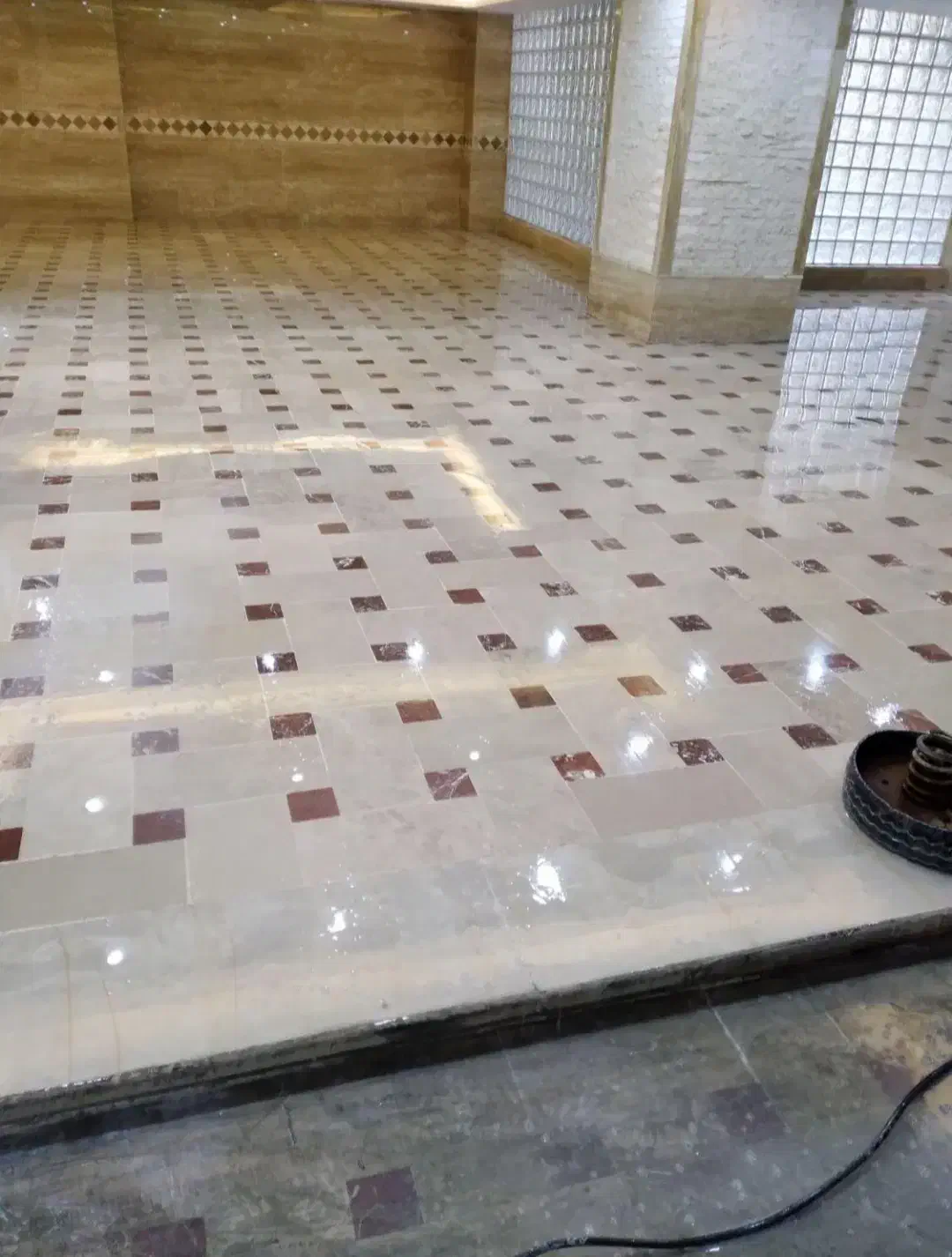 کف سابی و نماشویی|خدمات نظافت|تبریز, |دیوار