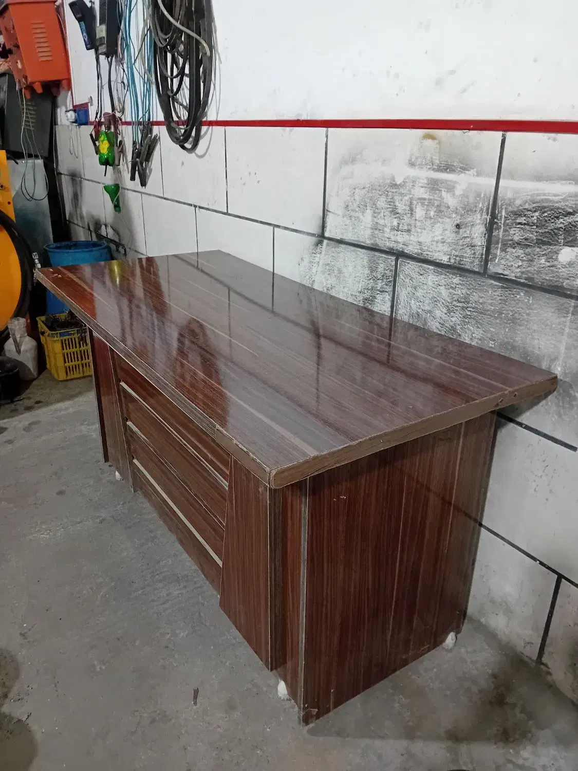 میزمدیریت|مبلمان اداری|گلبهار, شهر جدید گلبهار|دیوار