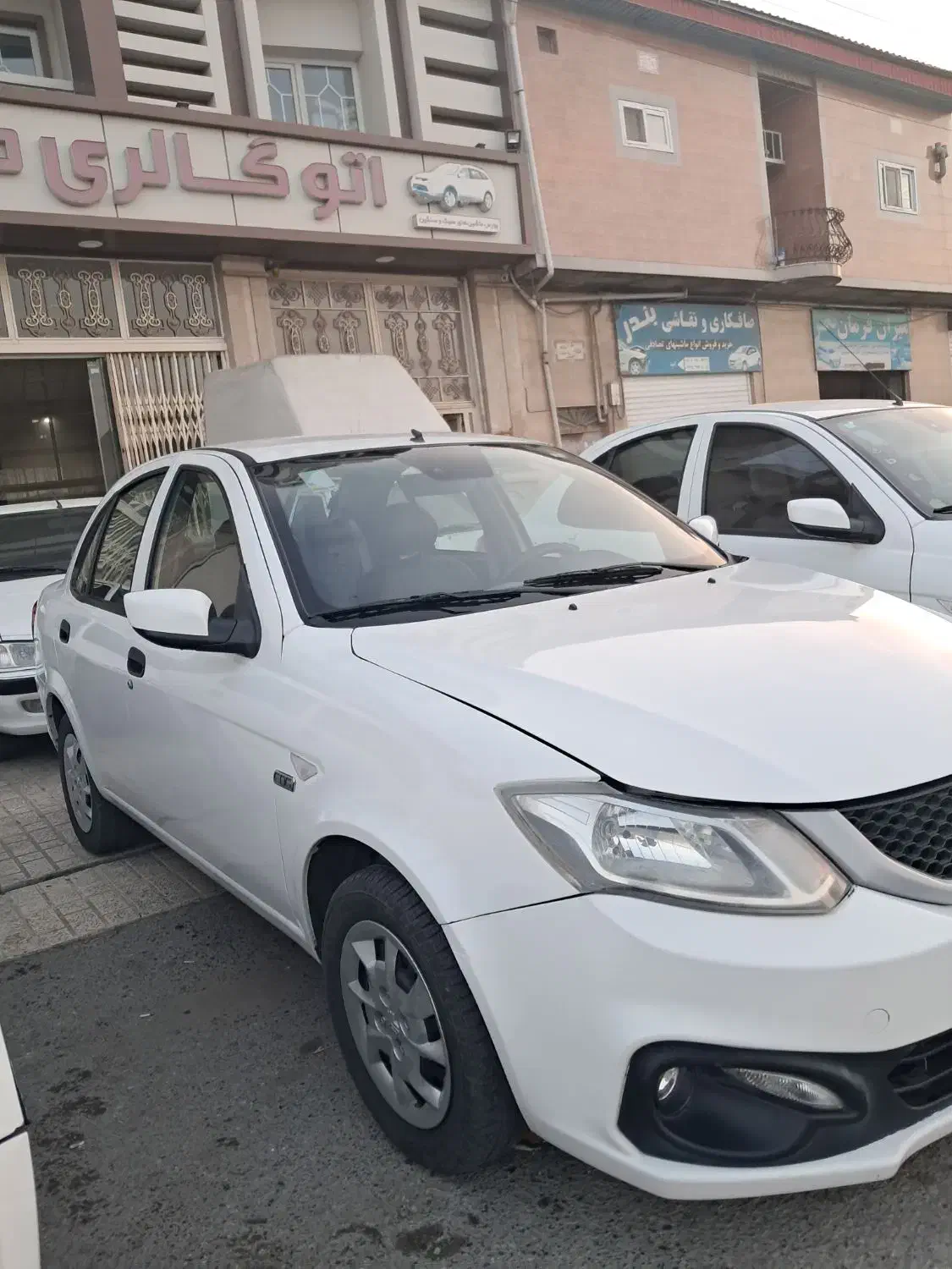 ساینا دوگانه کارخانه مدل۱۴۰۲|خودرو سواری و وانت|بندر ترکمن, |دیوار