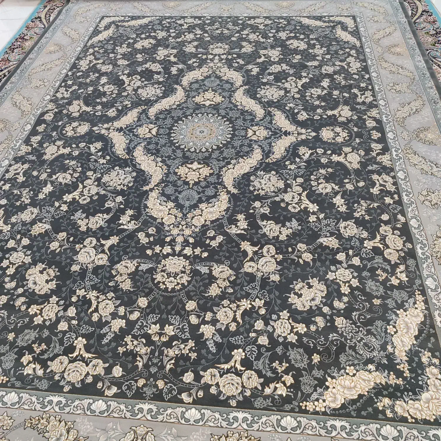 فرش نو آکبند|فرش|میاندوآب, |دیوار