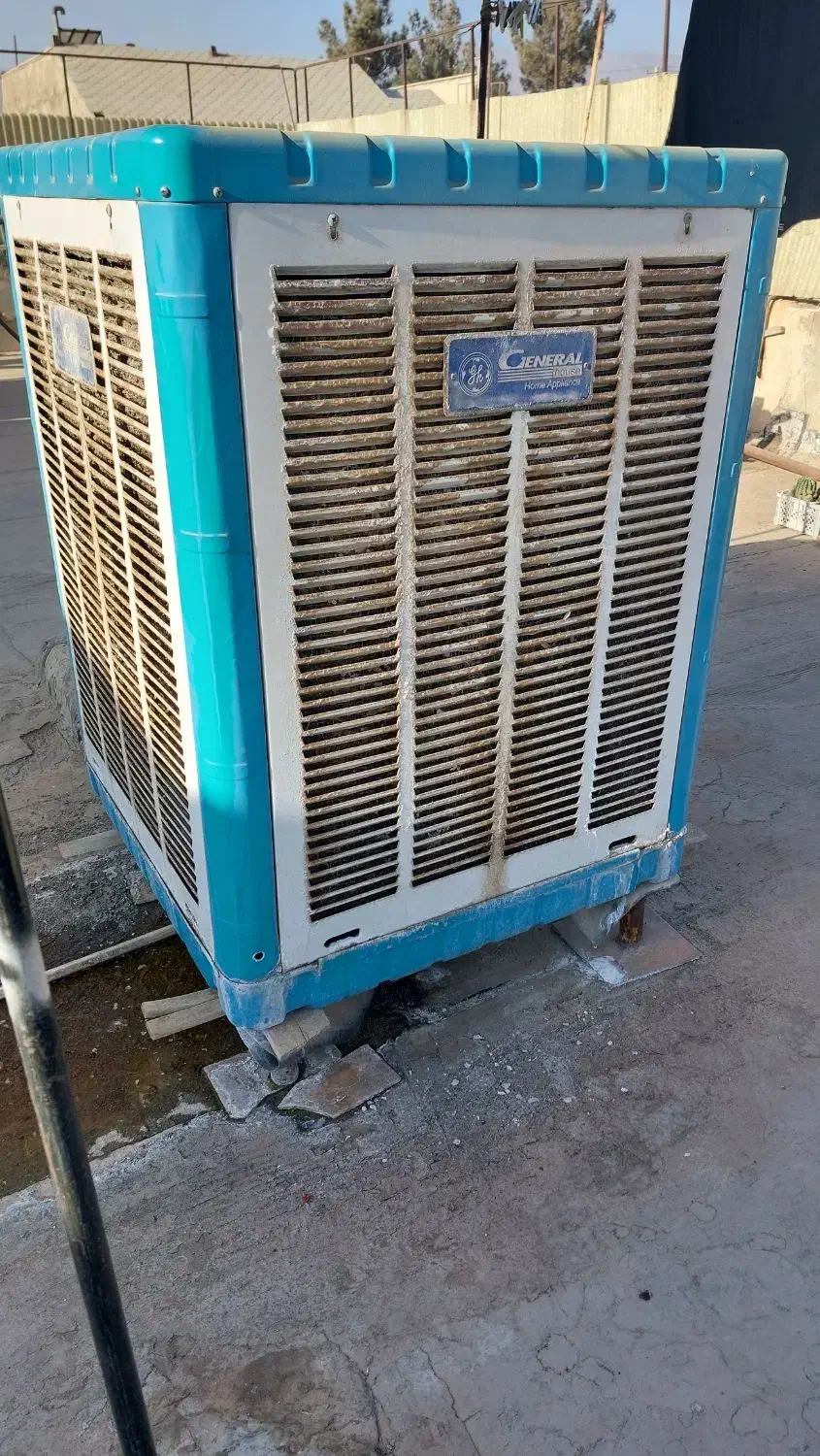 کولر آبی|کولر آبی|هشتگرد, فاز ۱ مهستان|دیوار