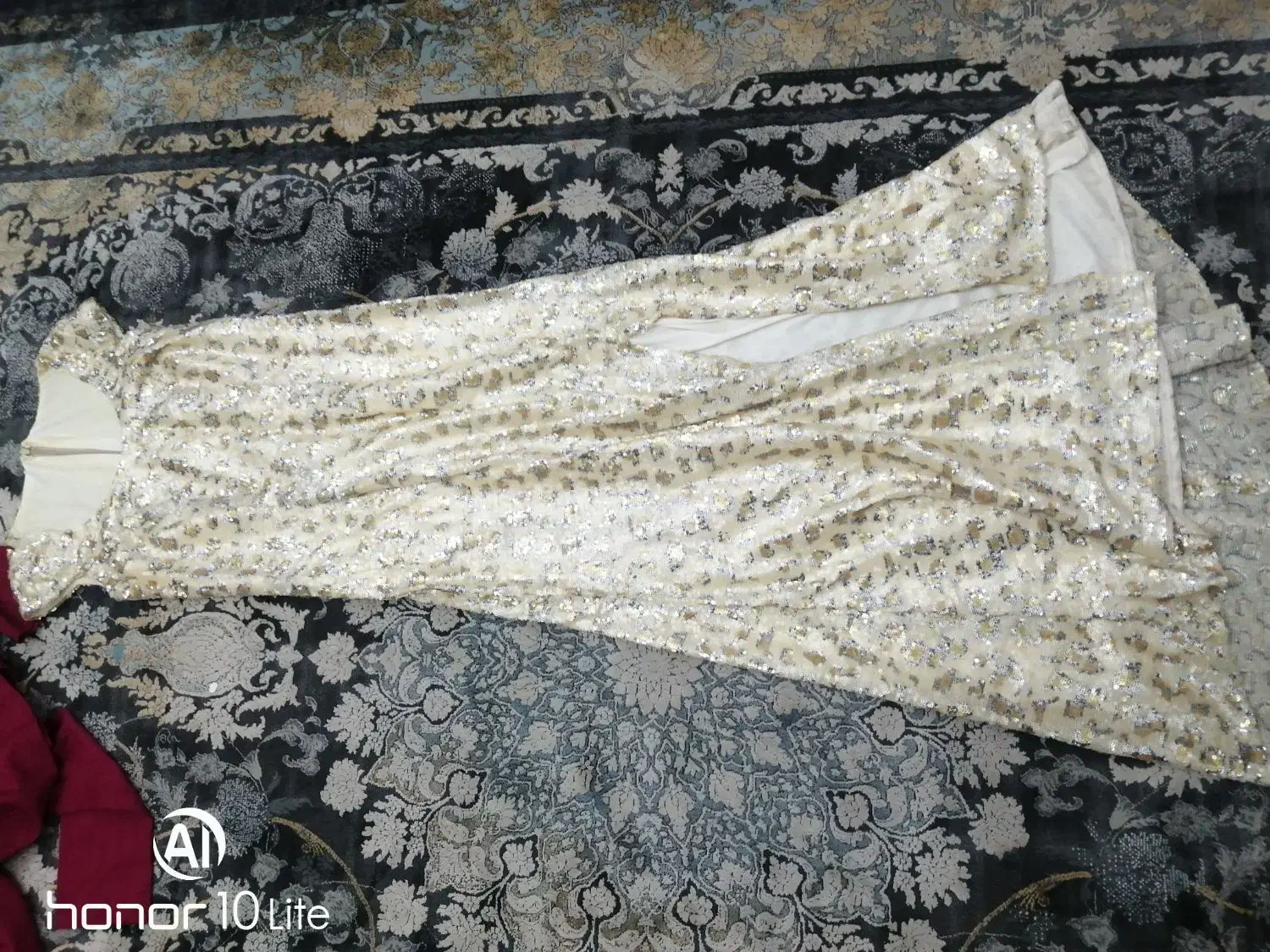 چند دست لباس های مجلسی و مانتوهای زنانه|لباس|مشهد, جوادیه|دیوار