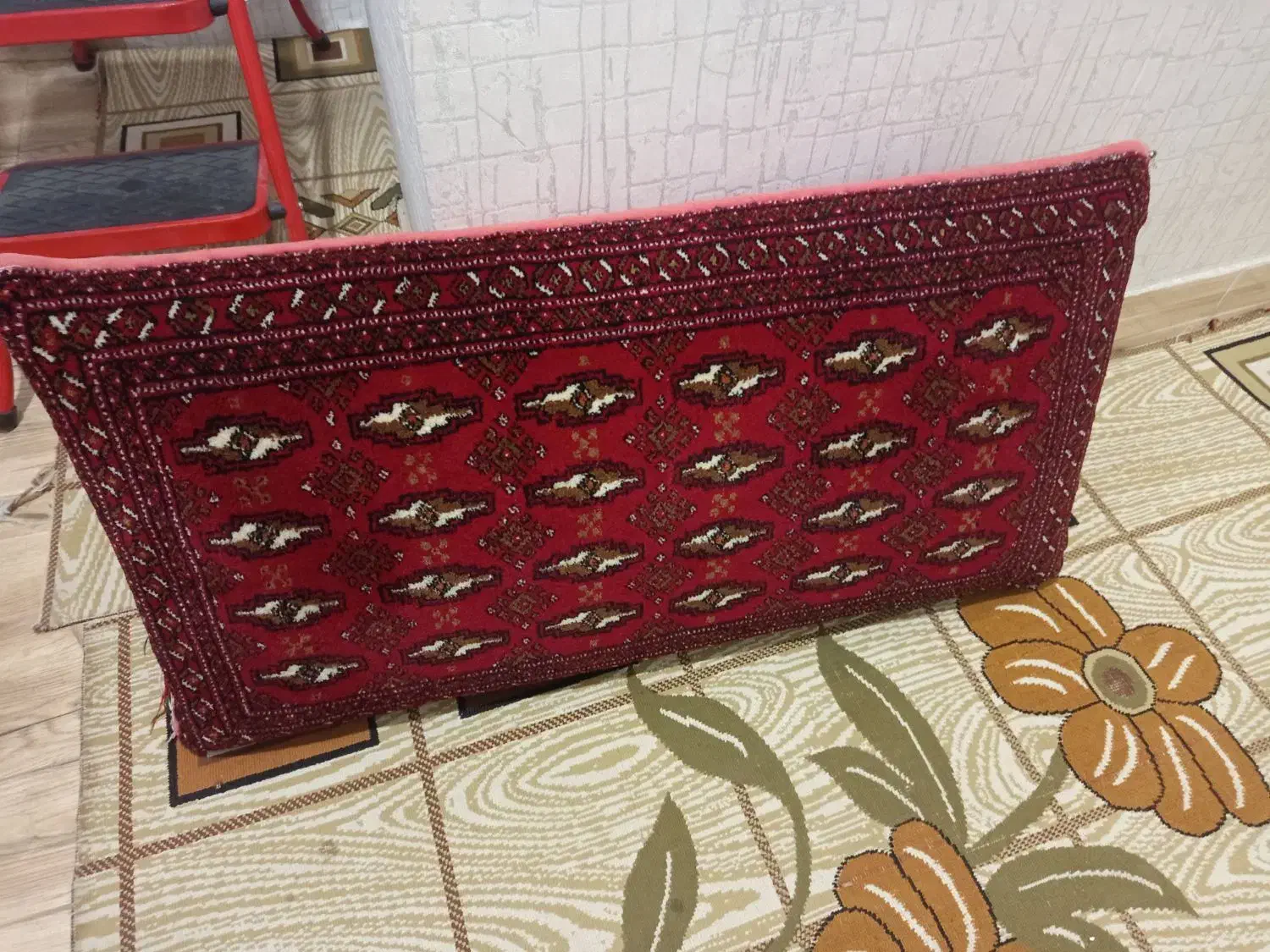 نیمکت ویک جفت پشتی|صندلی و نیمکت|تربت‌حیدریه, شهرک ولیعصر|دیوار